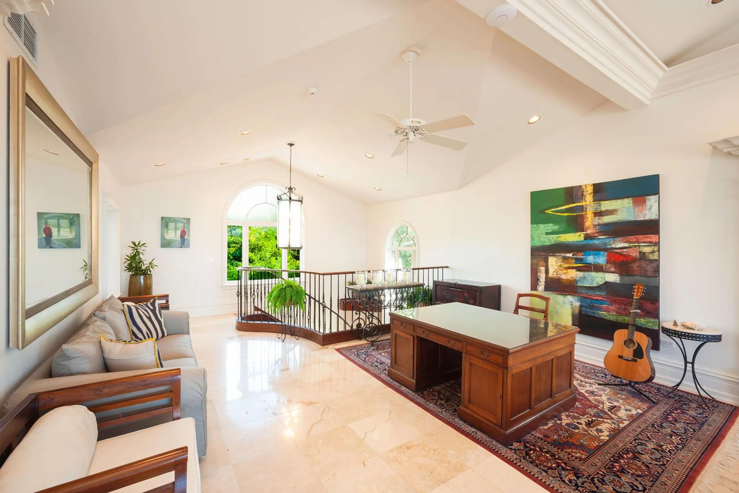 Pristine Pease Bay Estate with Invigorating Pool, Tennis Court, and Walks to Beach — photograph 12