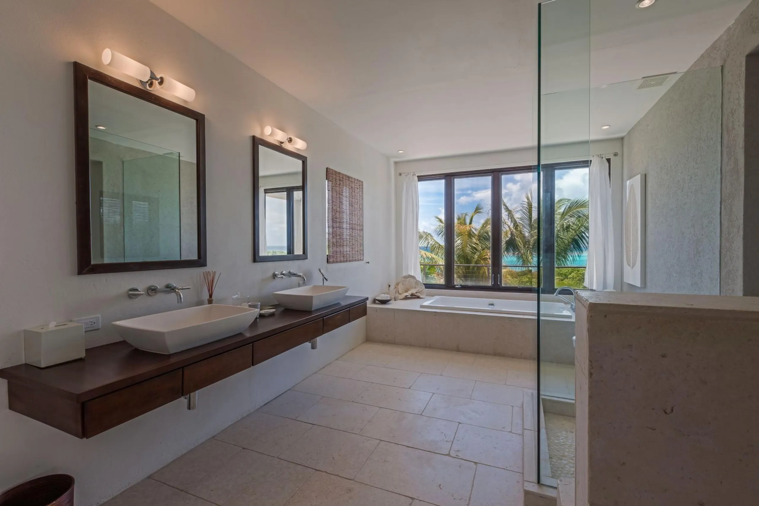 Pocket Listing: Serene Little Harbour Villa with Pool Views — photograph 7