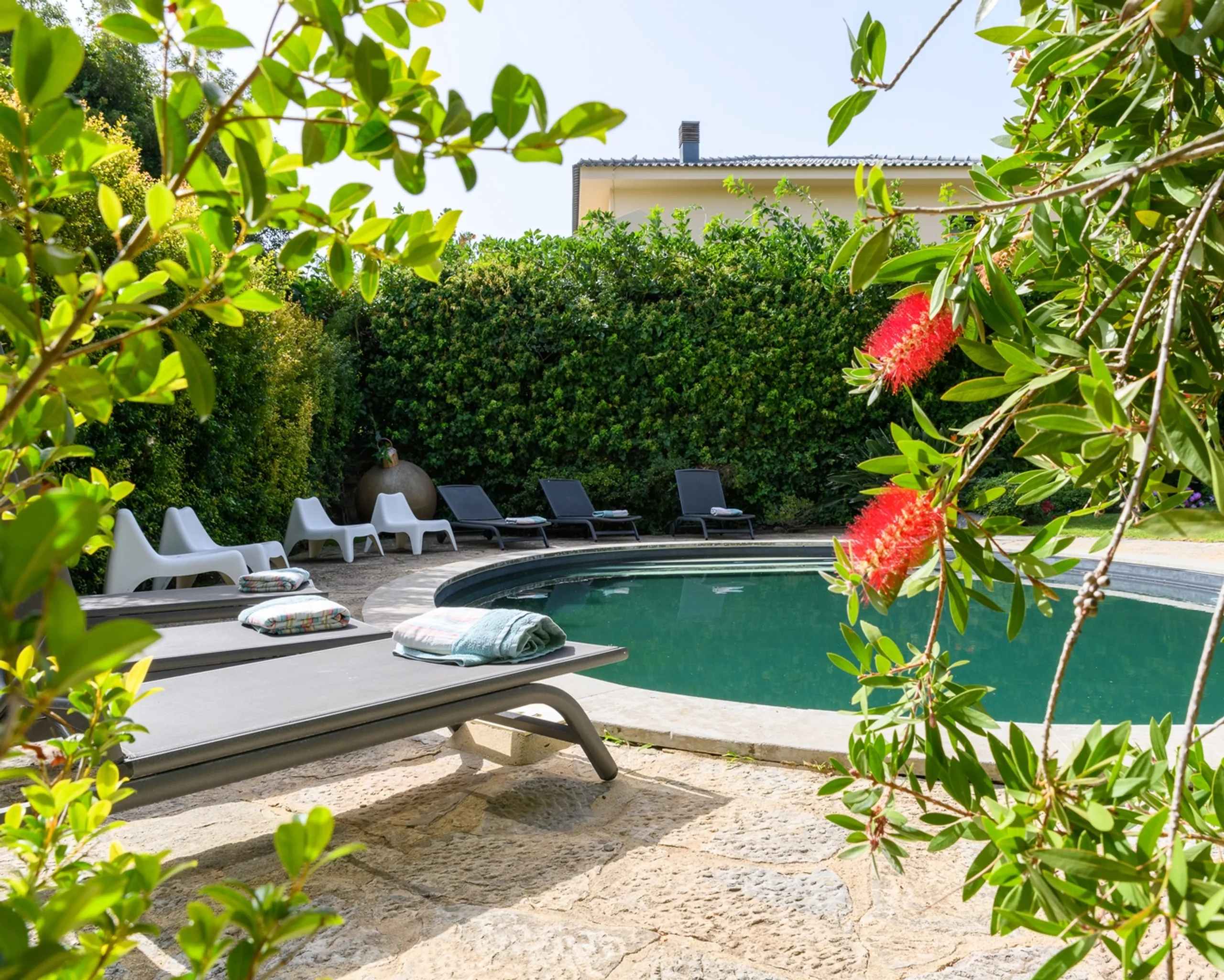 Grand Cascais Estate with Pool & Full Service for Large Groups — photograph 3