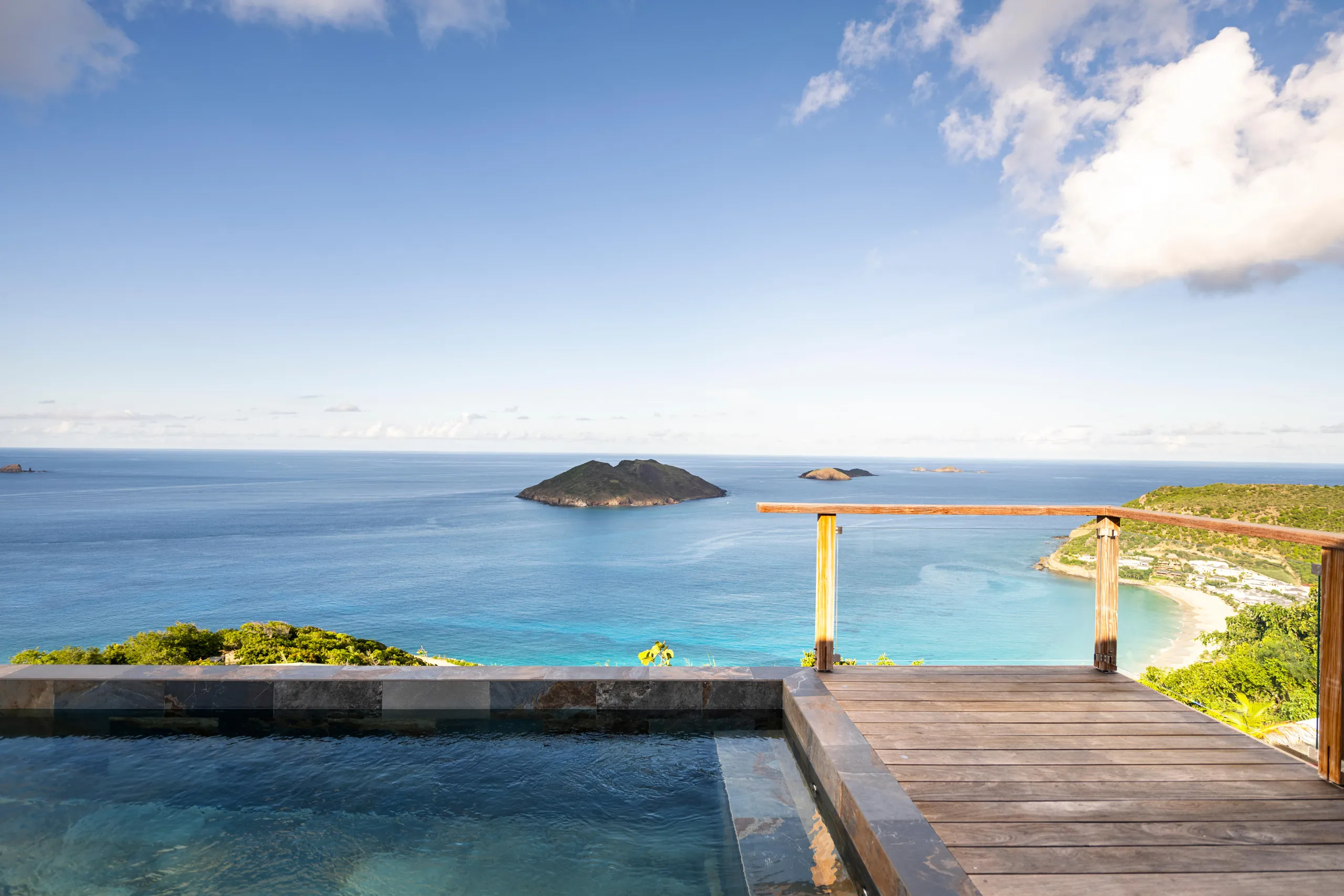Exquisite Flamands Villa with Rejuvenating Pool and Ocean Views — photograph 2