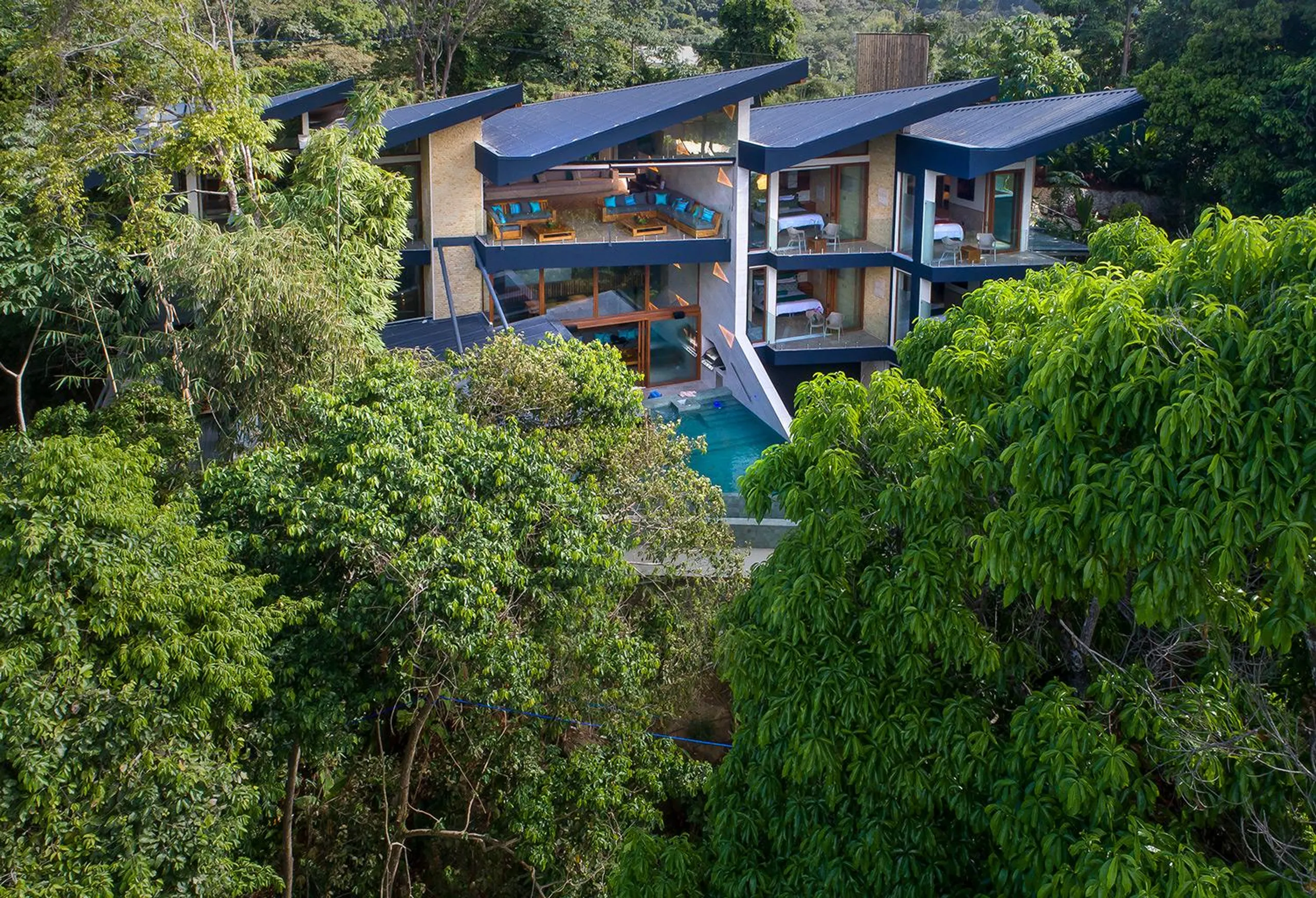 Grand 9 Bedroom Villa with Private Infinity Pool and Views of Pacific, Manuel Antonio
