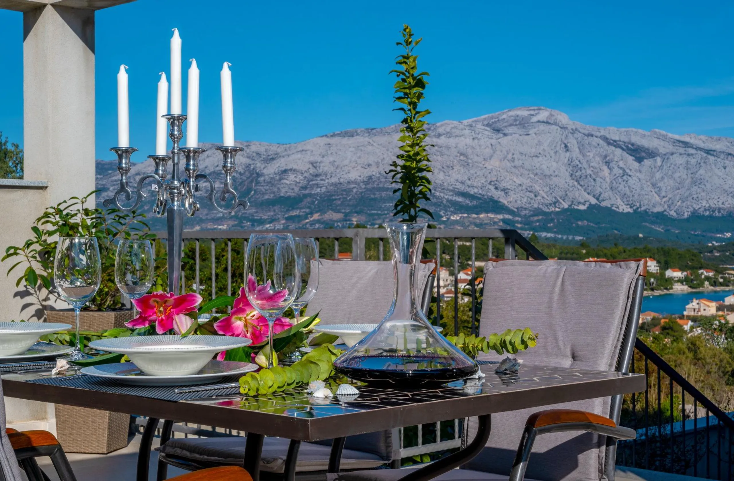 Ornate Villa with Pool and Panoramic Views in Lumbarda, Korcula — photograph 9
