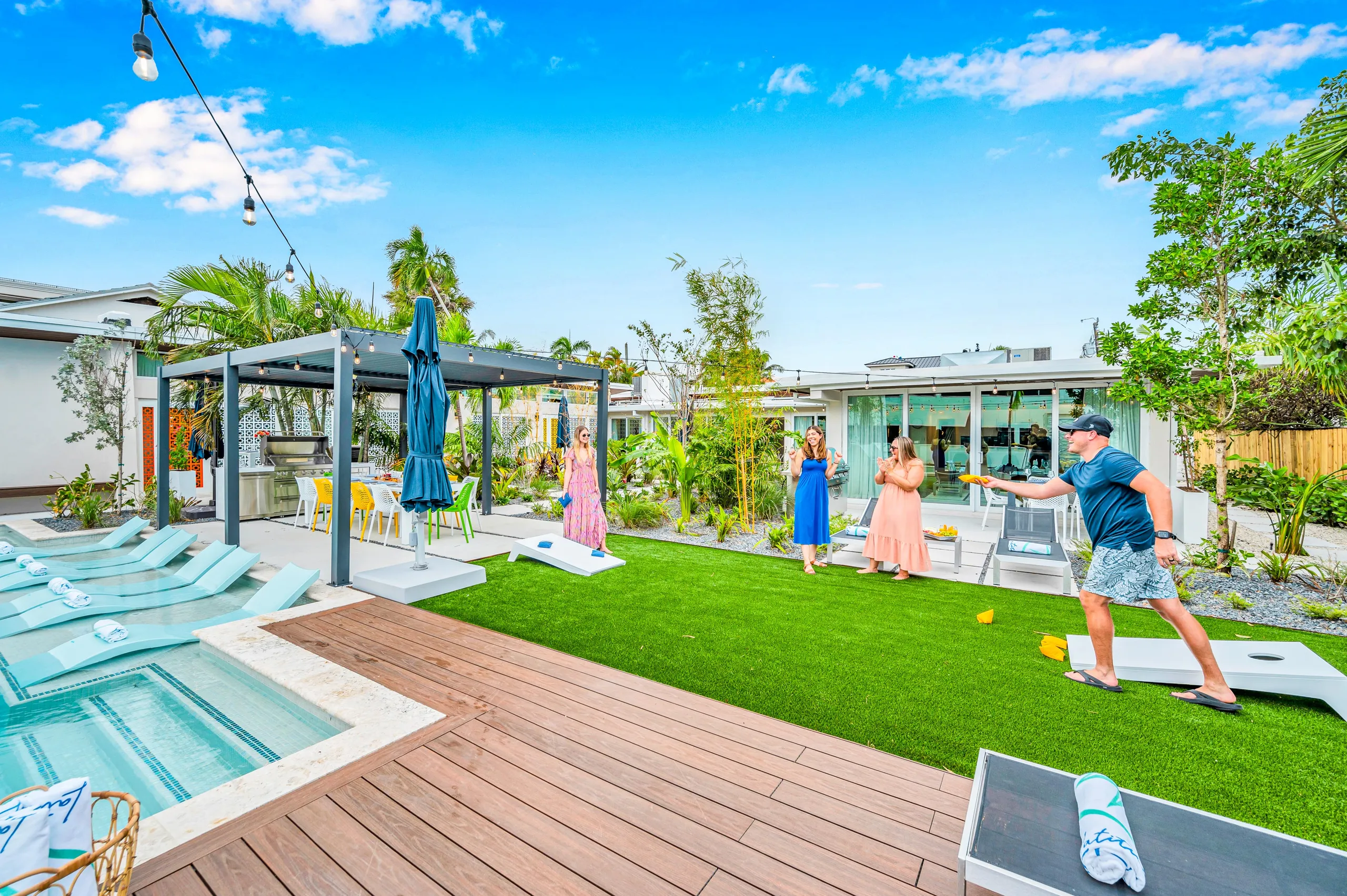 Abundant Modern Villa with Two Heated Pools, Fort Lauderdale