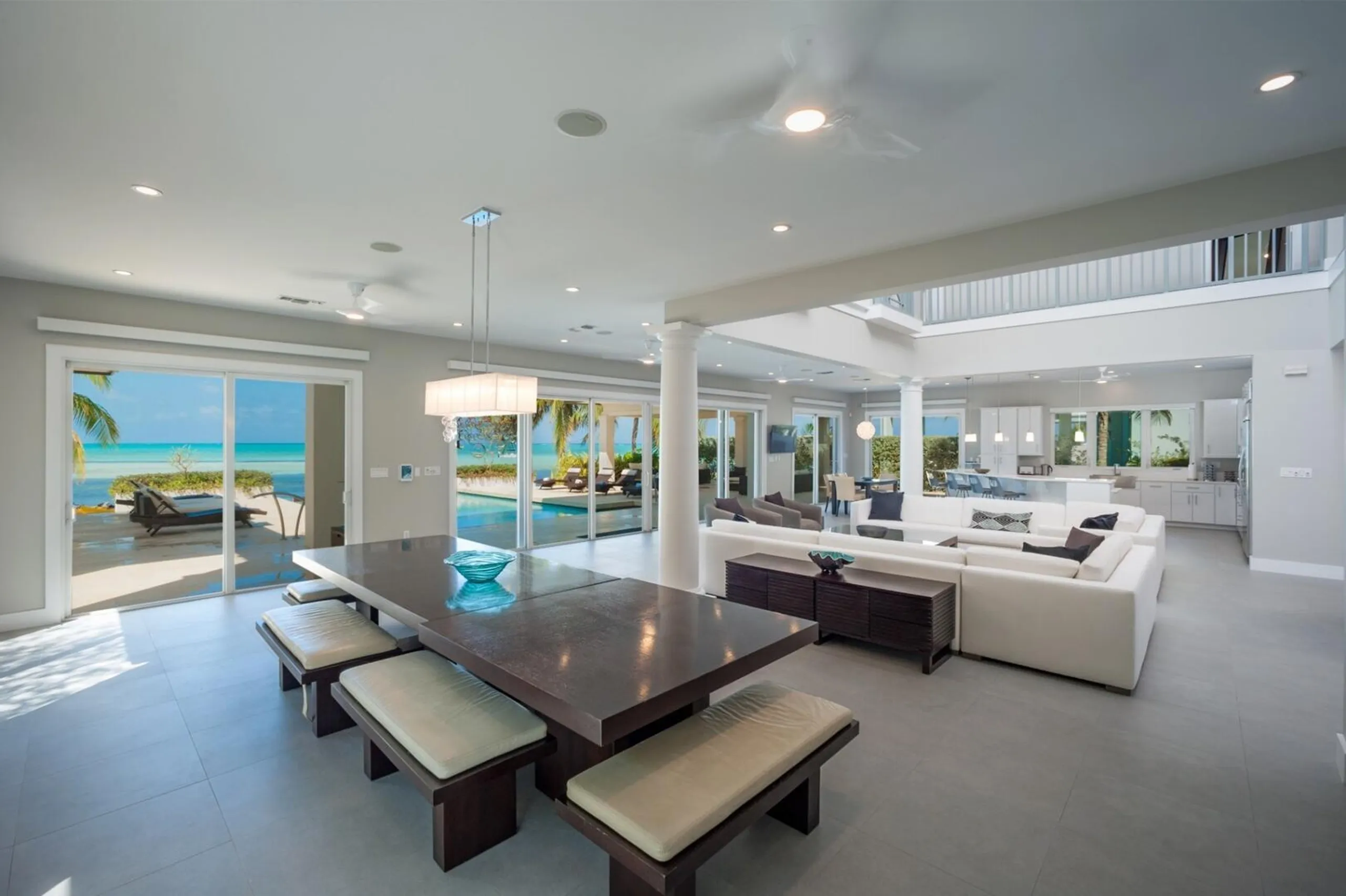 Oceanfront Caribbean Villa with Infinity Pool & Rum Point Access — photograph 9