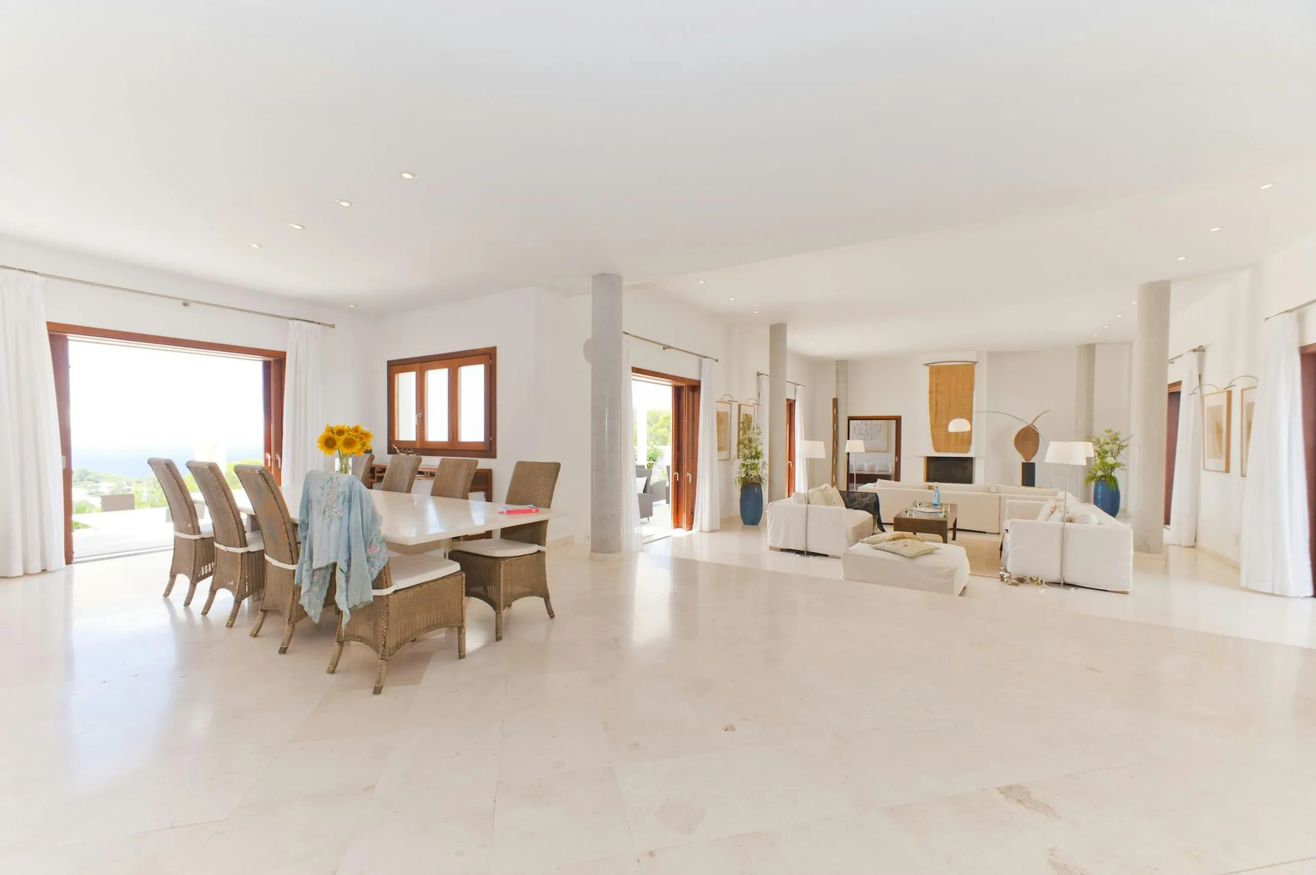Radiant Oceanview Villa in Ibiza with Private Pool and Playground — photograph 12