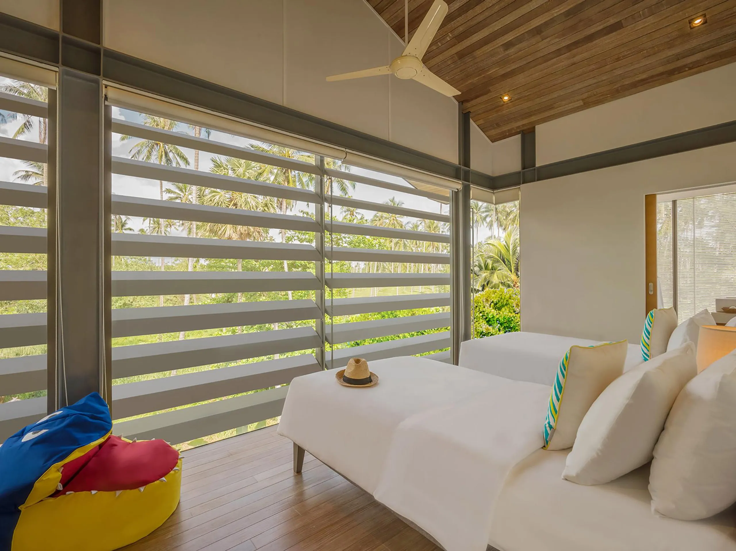 Sensational Tropical Villa with Luxury Pool — photograph 11