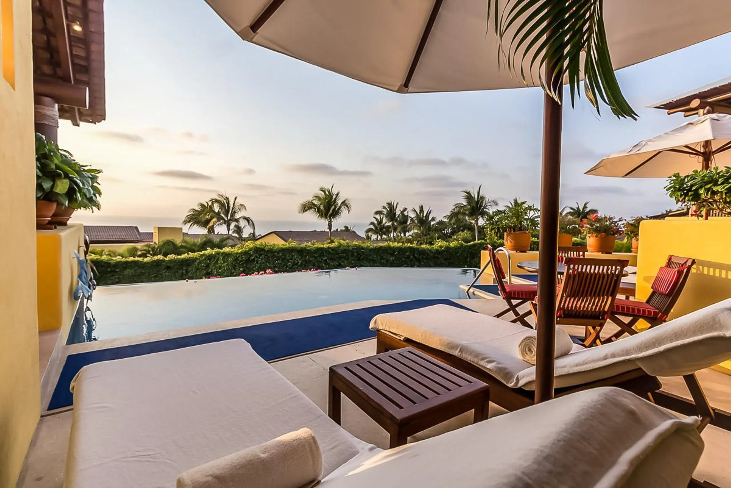 Gleaming Punta Mita Villa with Infinity Pool, Sun Deck, and Game Room — photograph 2