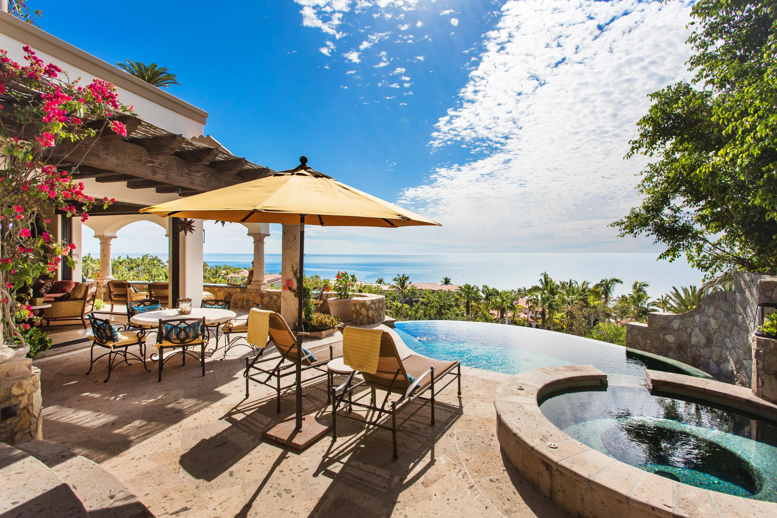 Immersive 4-Bedroom Villa with Infinity Pool, Sea Views and Palmilla Access, Cabo San Lucas