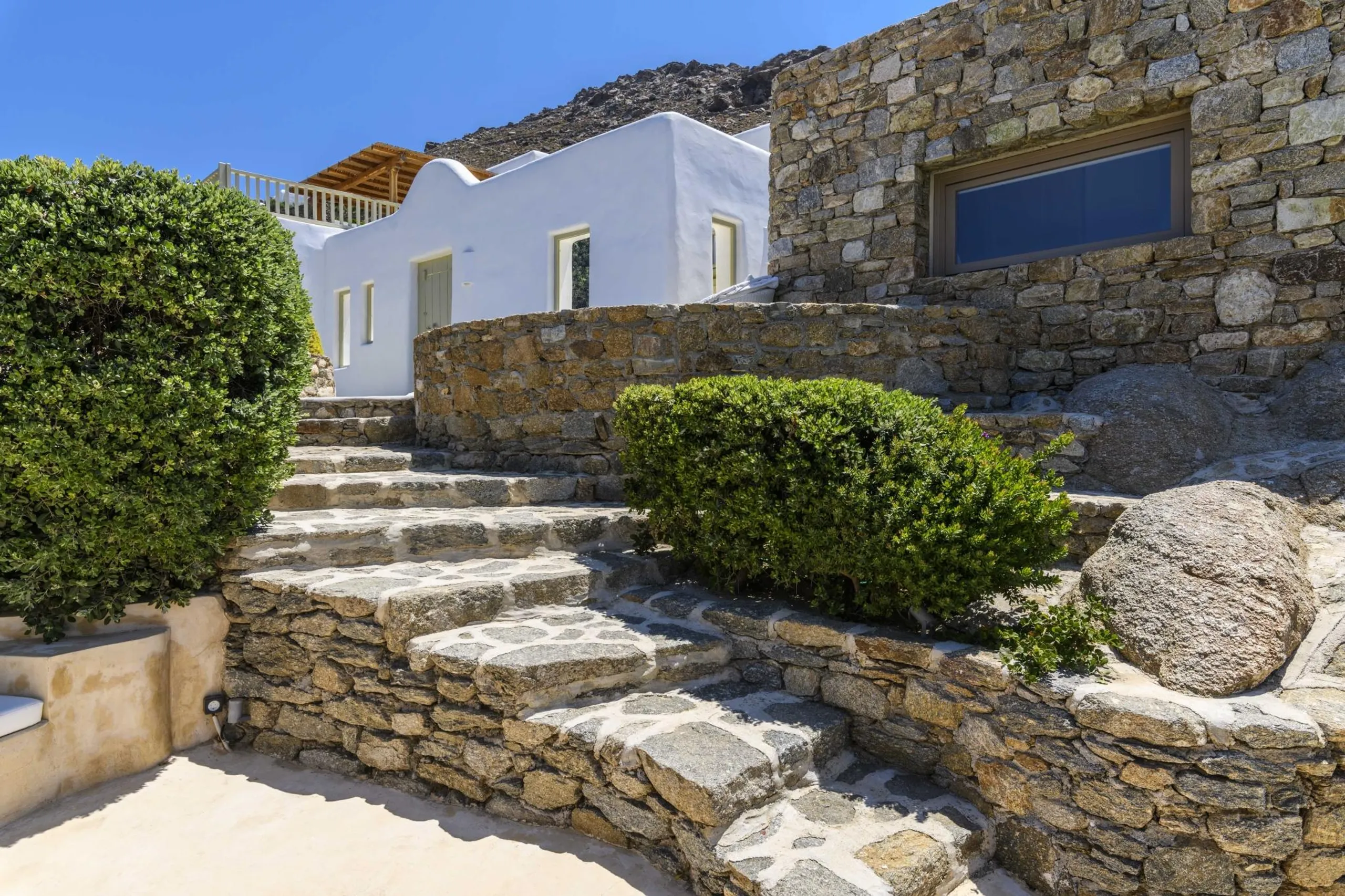 Beautiful Traditional Villa in Mykonos with Invigorating Pool — photograph 4