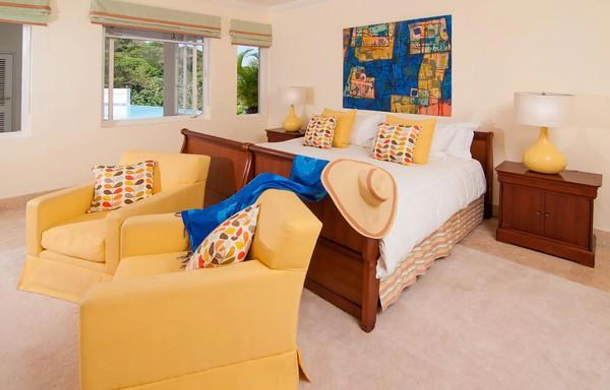 Breathtaking Montego Bay Estate with Private Pool, Basketball Court, and Outdoor Play Area — photograph 10