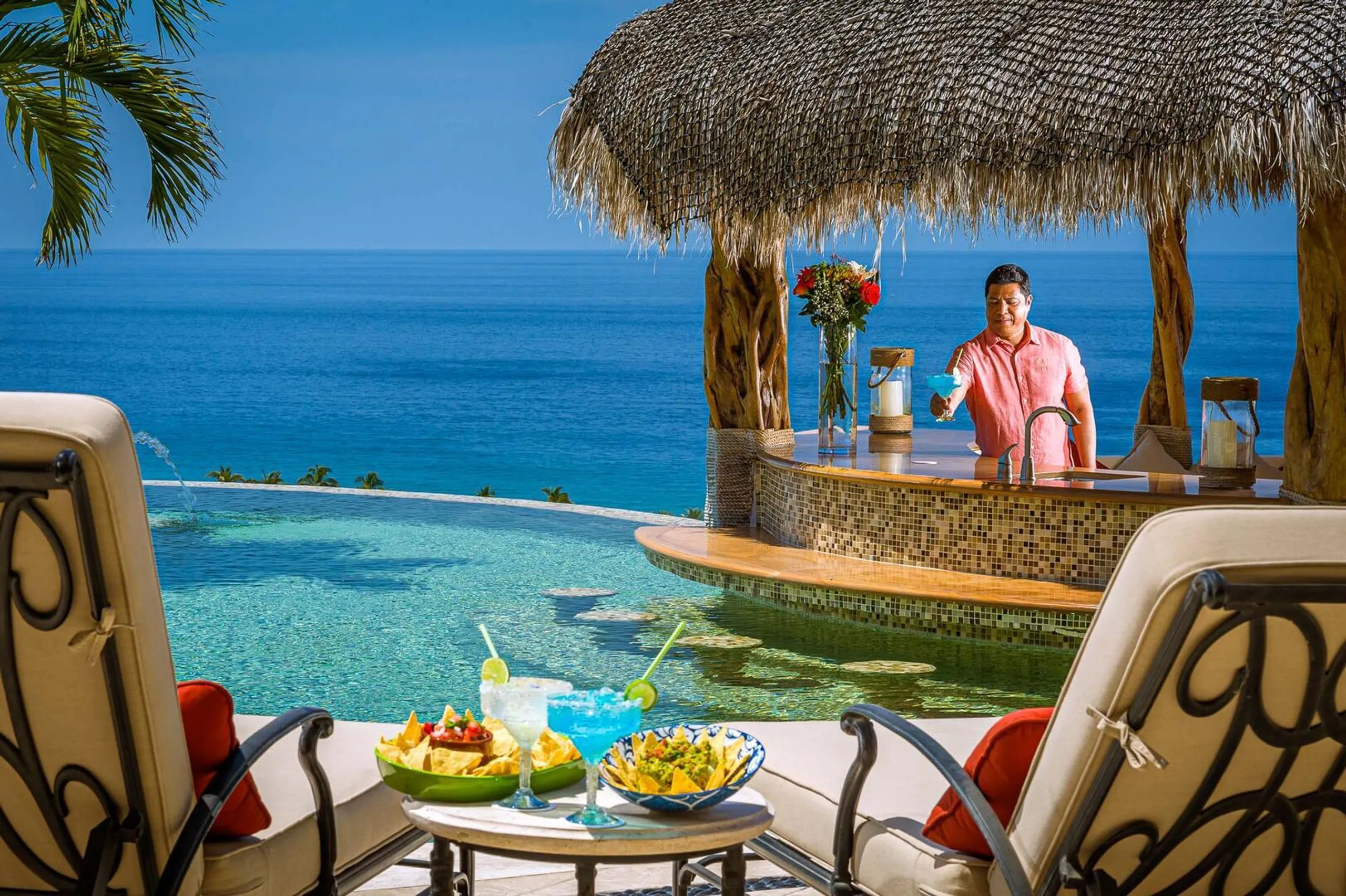 Upscale Villa with Infinity Pool, Resort-like Amenities and Panoramic Ocean Views in Fundadores — photograph 7