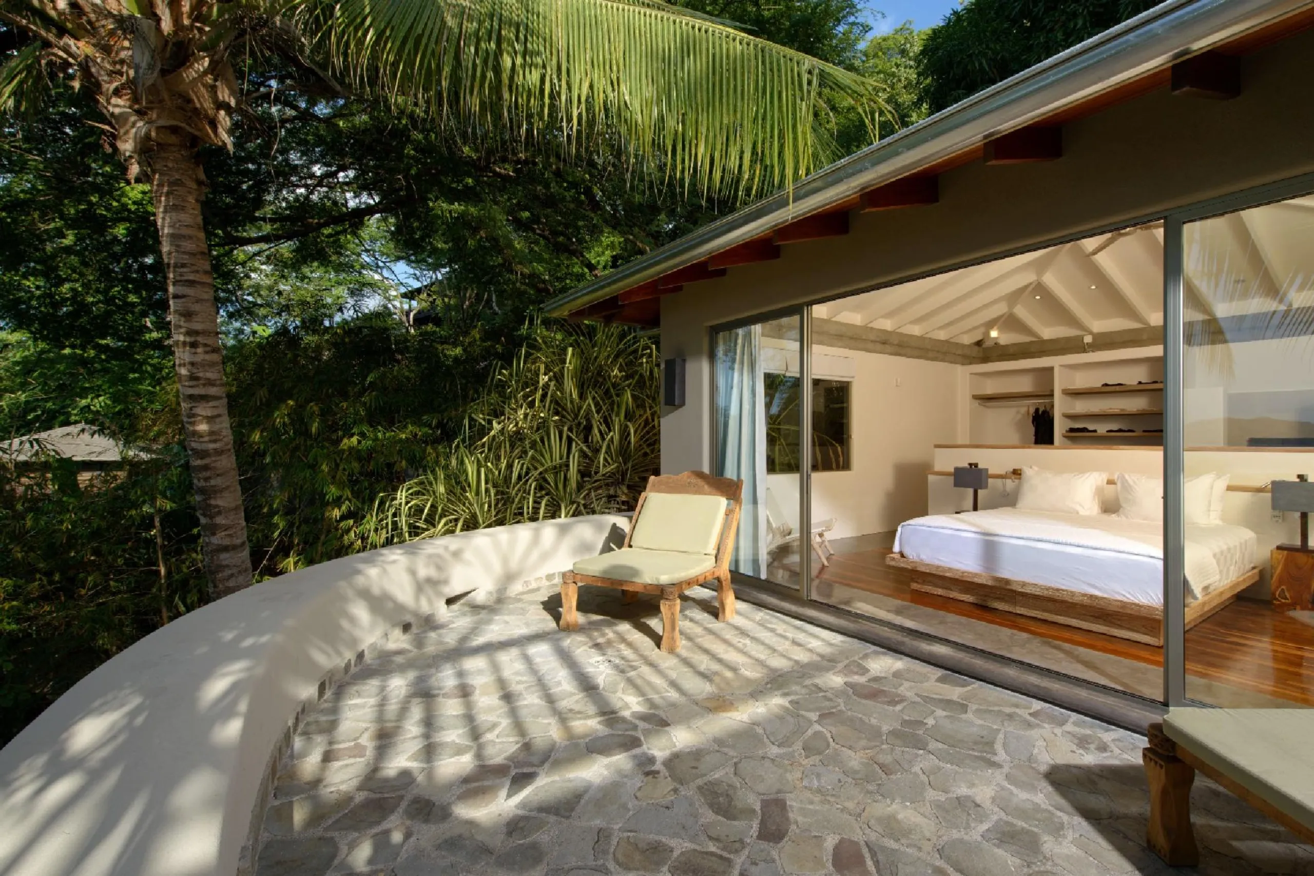 Incredible Ocean View Luxury Estate with Private Infinity Pool — photograph 11