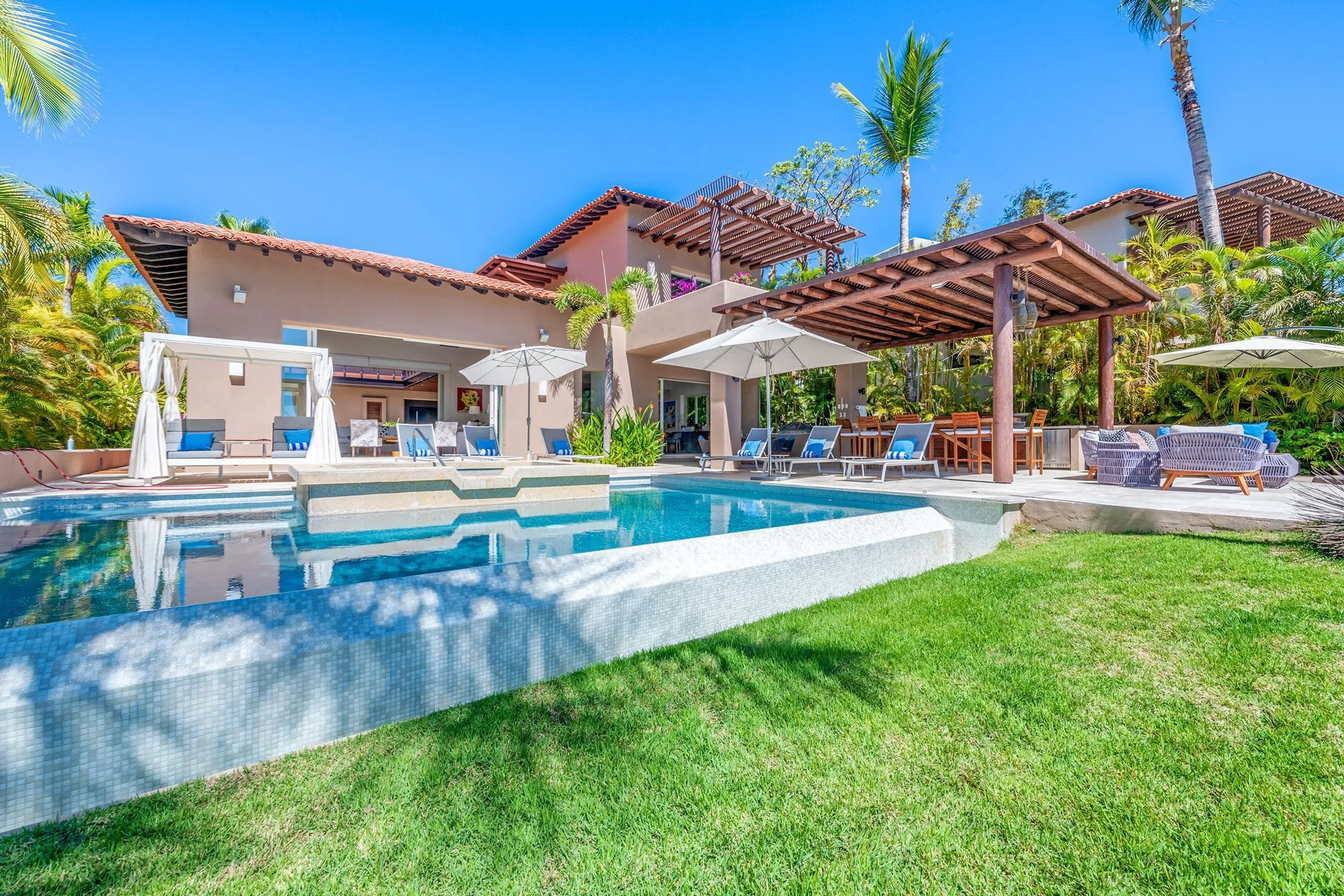 El Encanto Luxury Modern Villa with Infinity Pool and wonderful Ocean Views, El Encanto