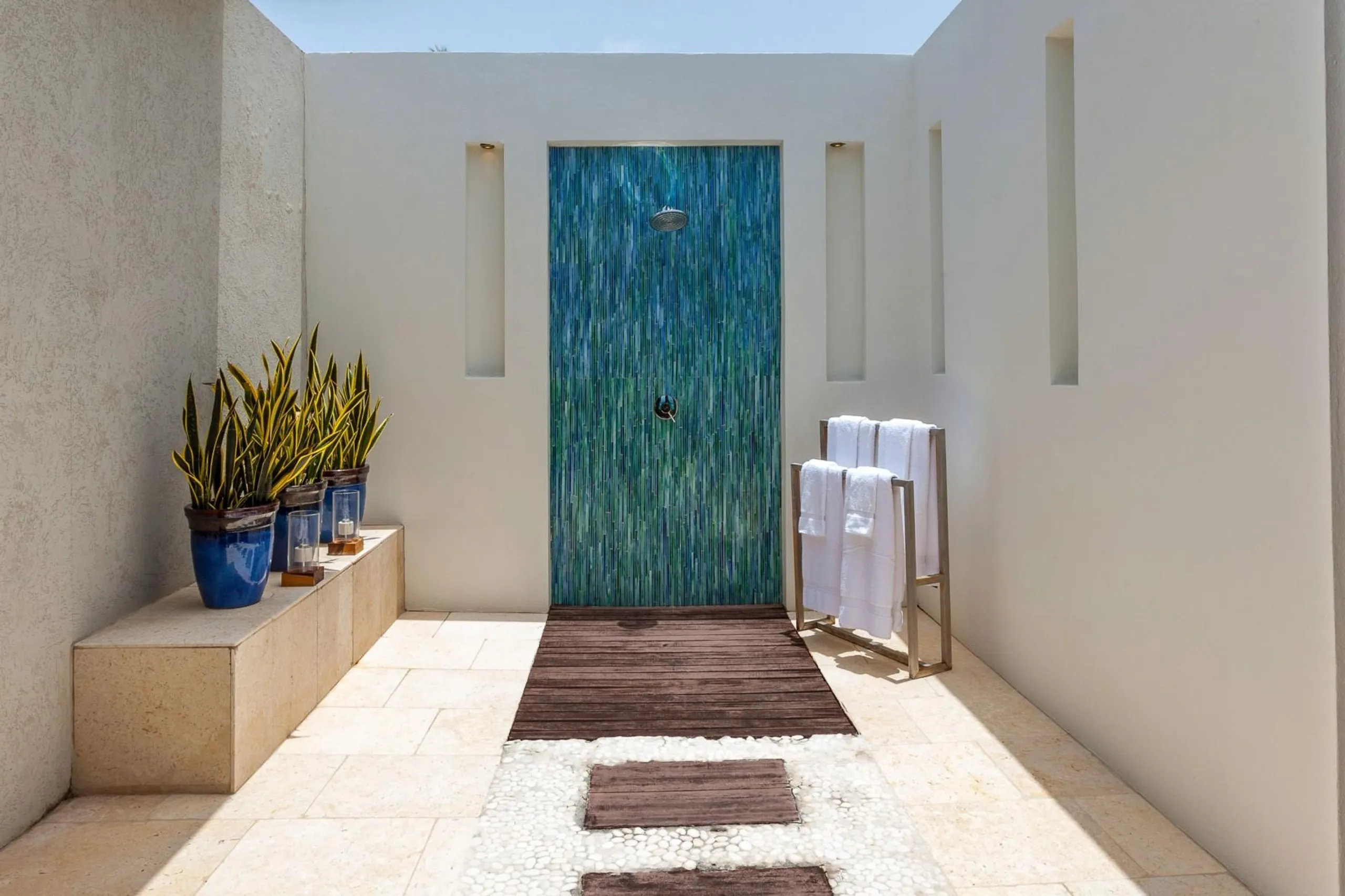 Pocket Listing: Serene Little Harbour Villa with Pool Views — photograph 10