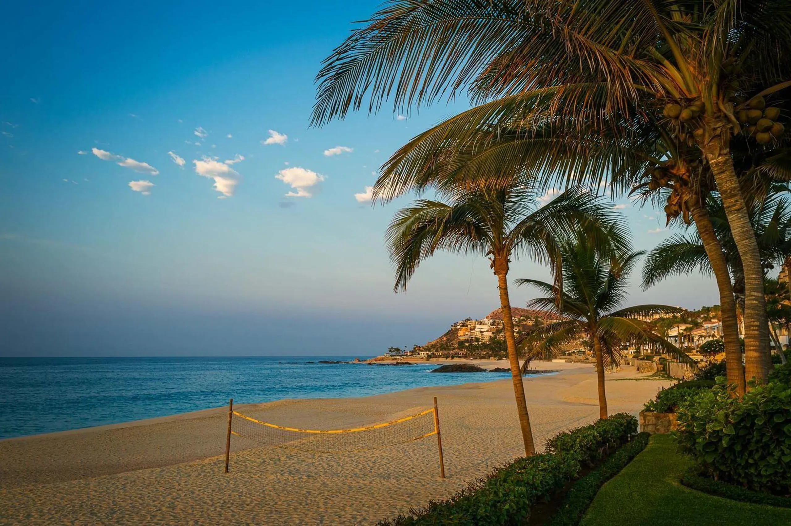 Palmilla Beachfront Elegance Villa with Resort Pool and Direct Beach Access — photograph 5
