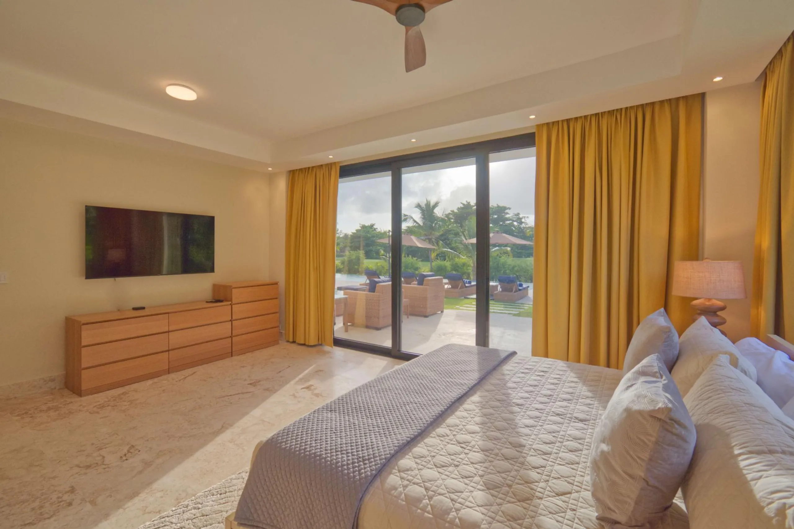 Modern Paradise villa with Private Pool — photograph 11