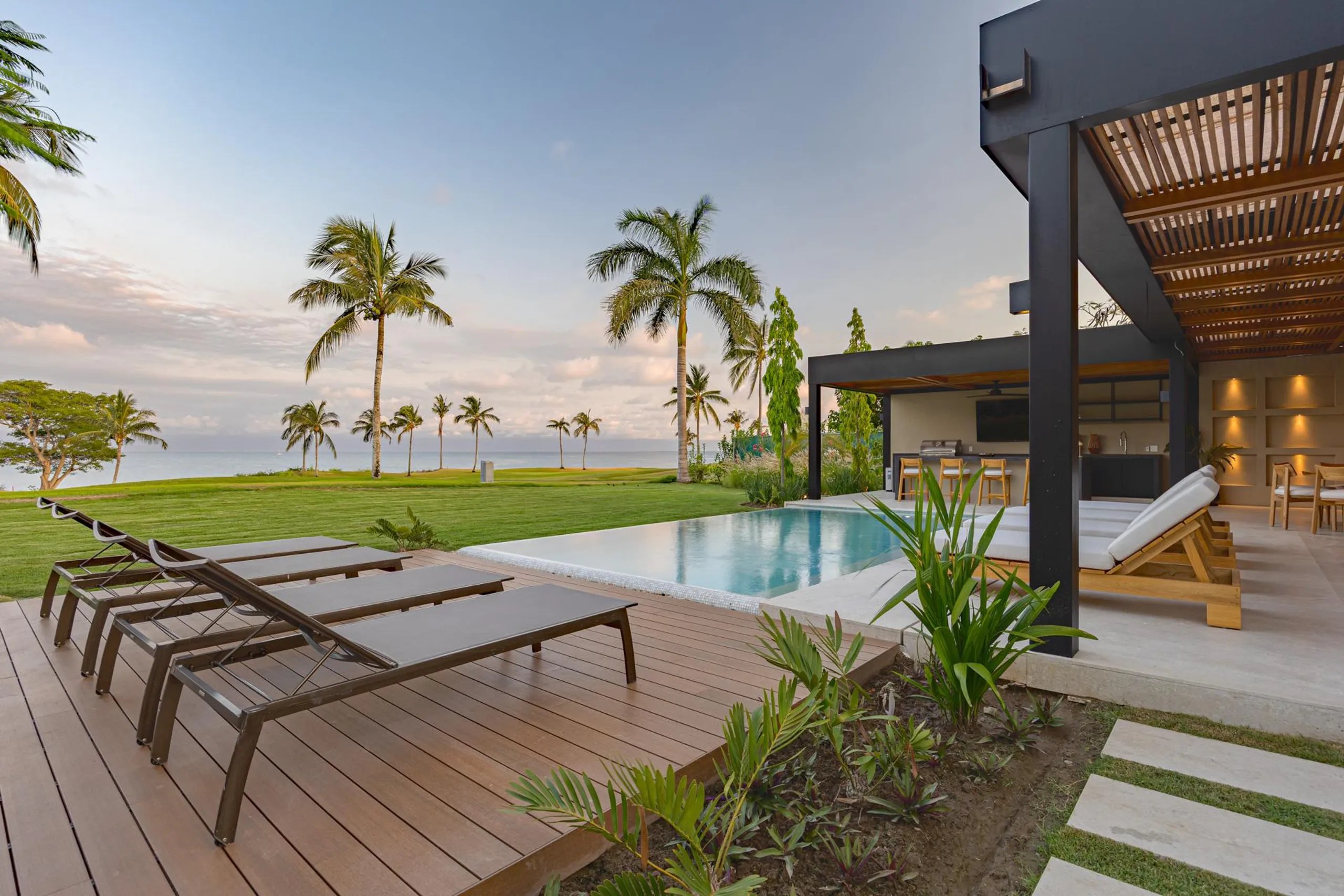 5-Bedroom Villa with in Lagos del Mar with Sunset Views, Pool & Golf Access, Punta Mita