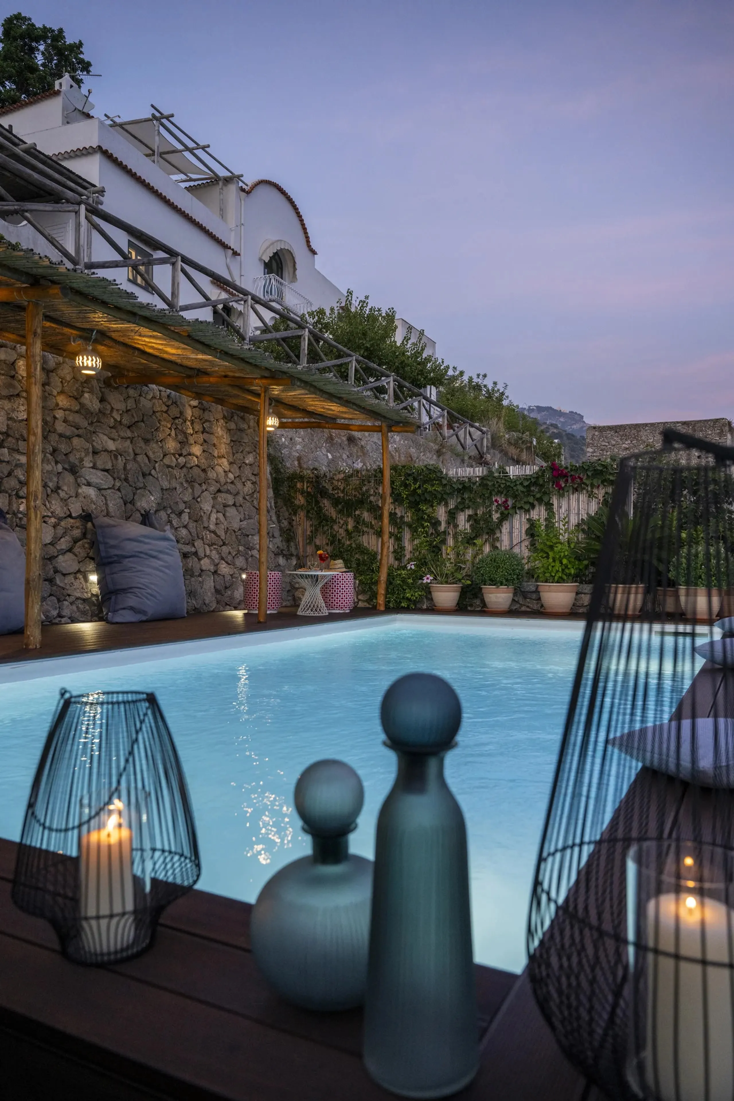 Spectacular Seafront Villa with Private Pool and Panoramic Terraces — photograph 2