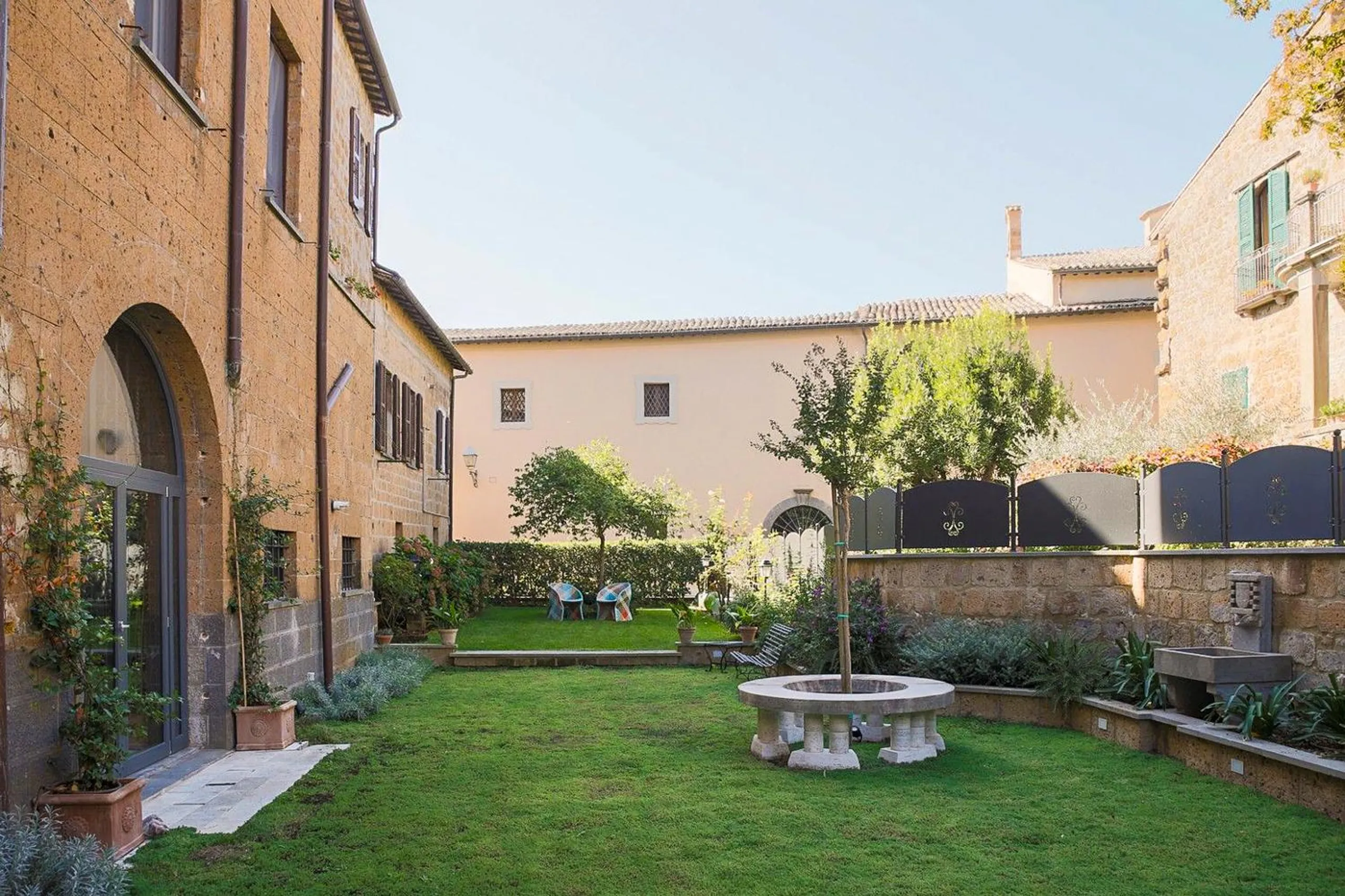 Majestic Villa in Orvieto with Private Pool and Panoramic Views — photograph 4