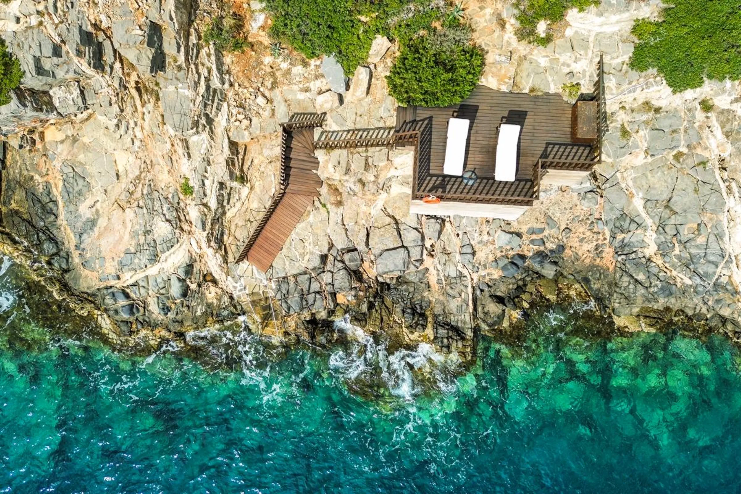 Magnificent Estate in Crete with Pool and Mediterranean Sea Views — photograph 3