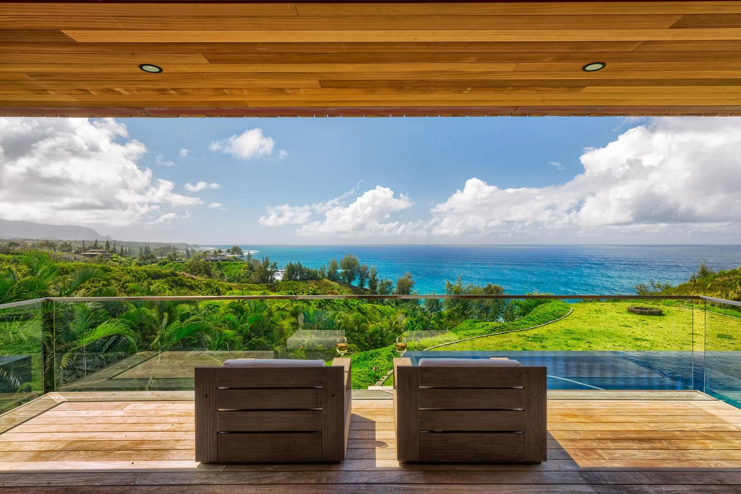 Azure Cliffs Sanctuary Estate with Ocean View Infinity Pool — photograph 8