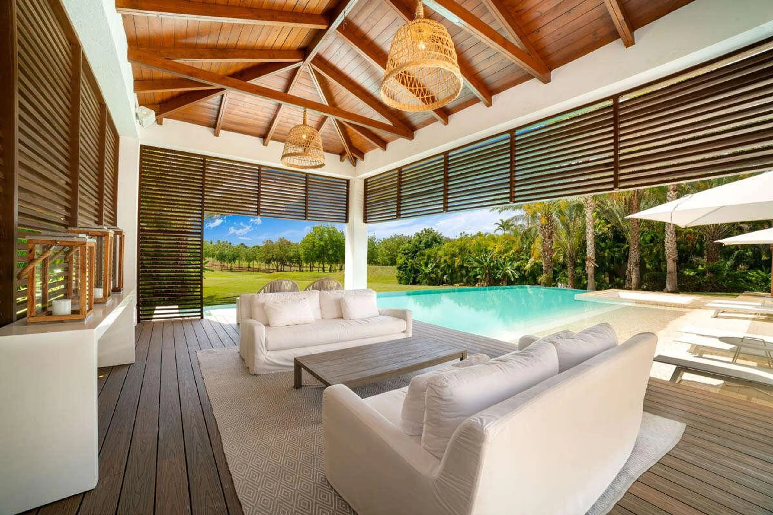 Modern Masterpiece Villa with Infinity Pool with Golf Course Views — photograph 5