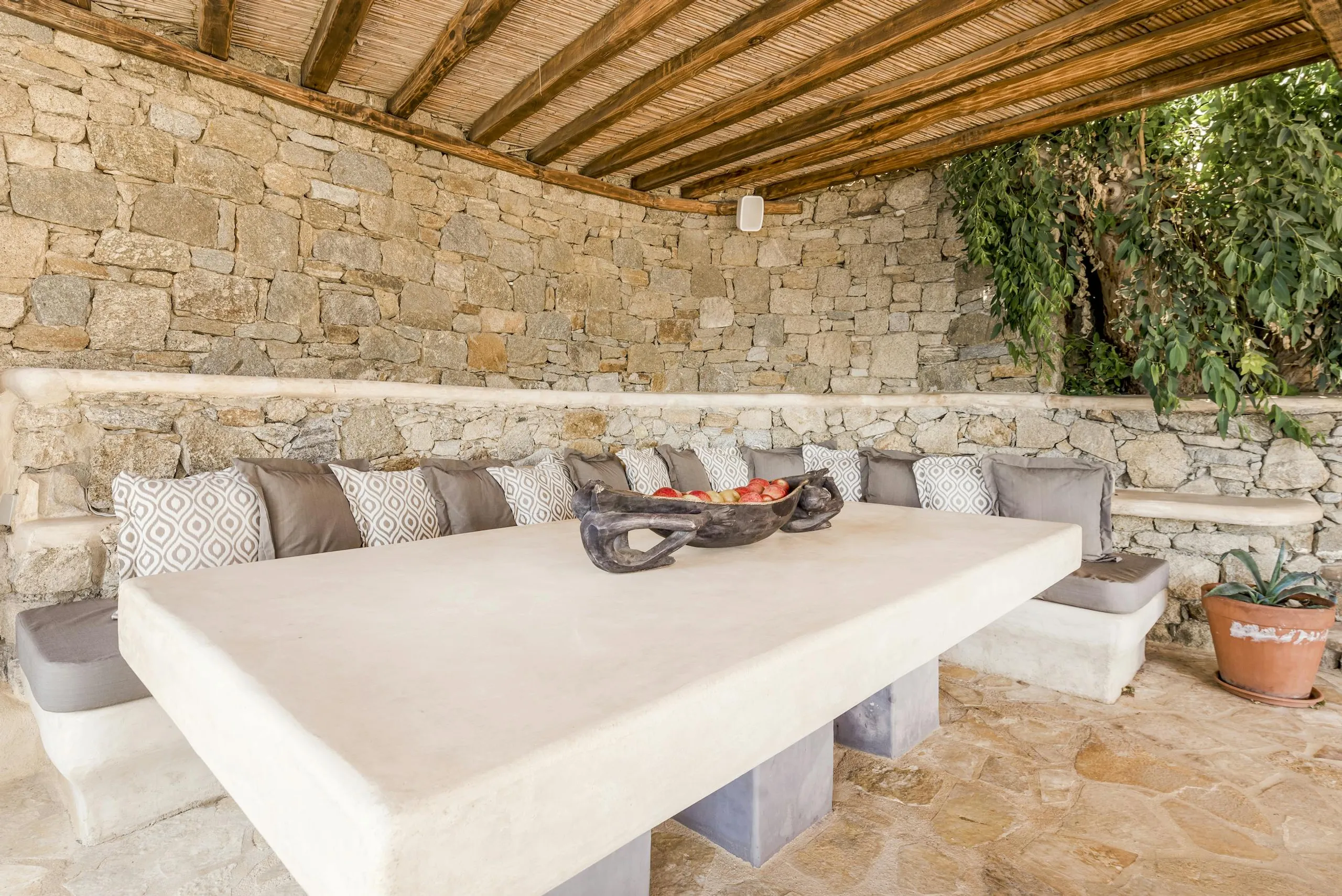 Mykonos Oceanview Villa with Private Pool and Gazebo — photograph 9