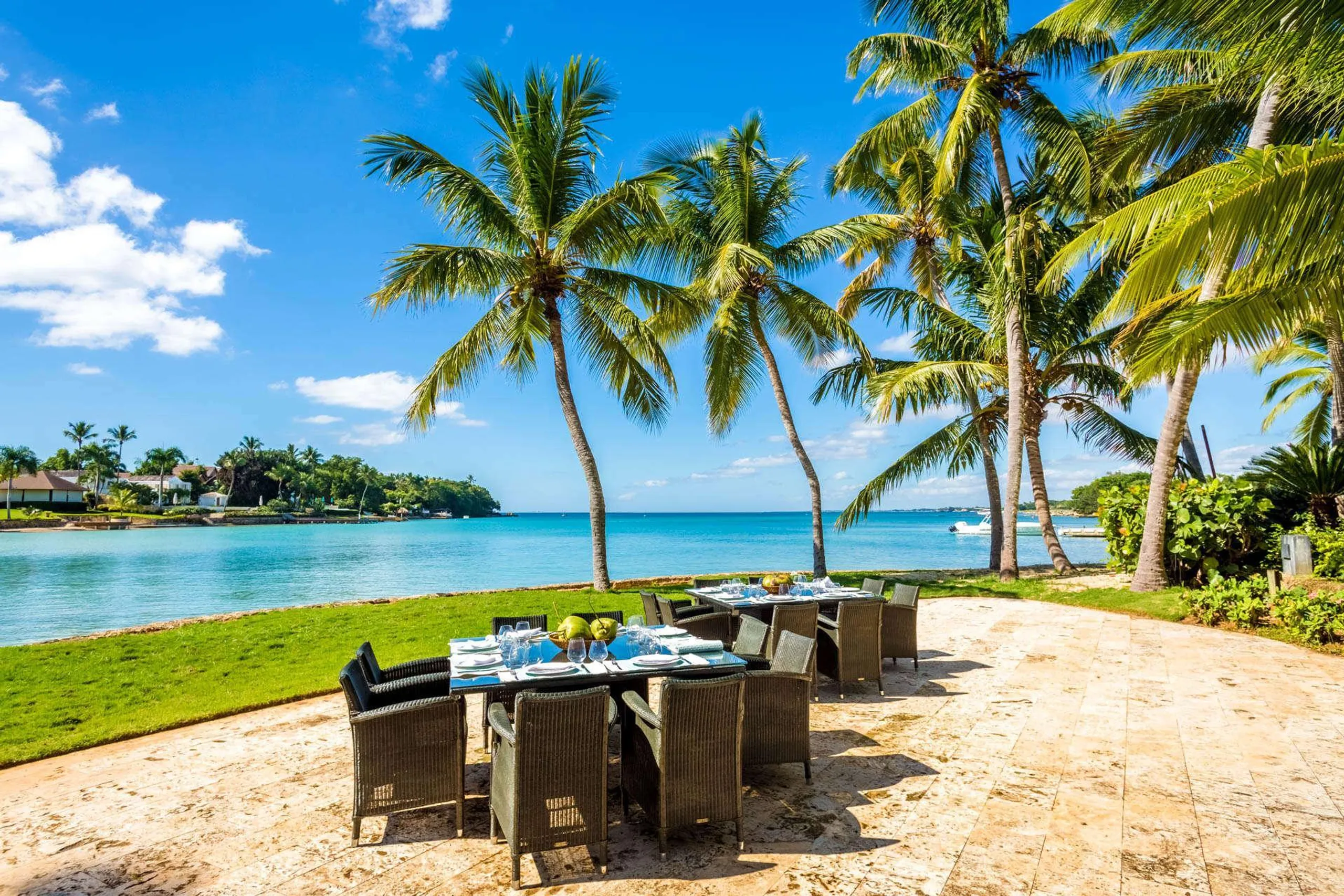 Casa de Campo Exclusive Villa with Breathtaking Views of Minitas Bay and the Caribbean Sea — photograph 3