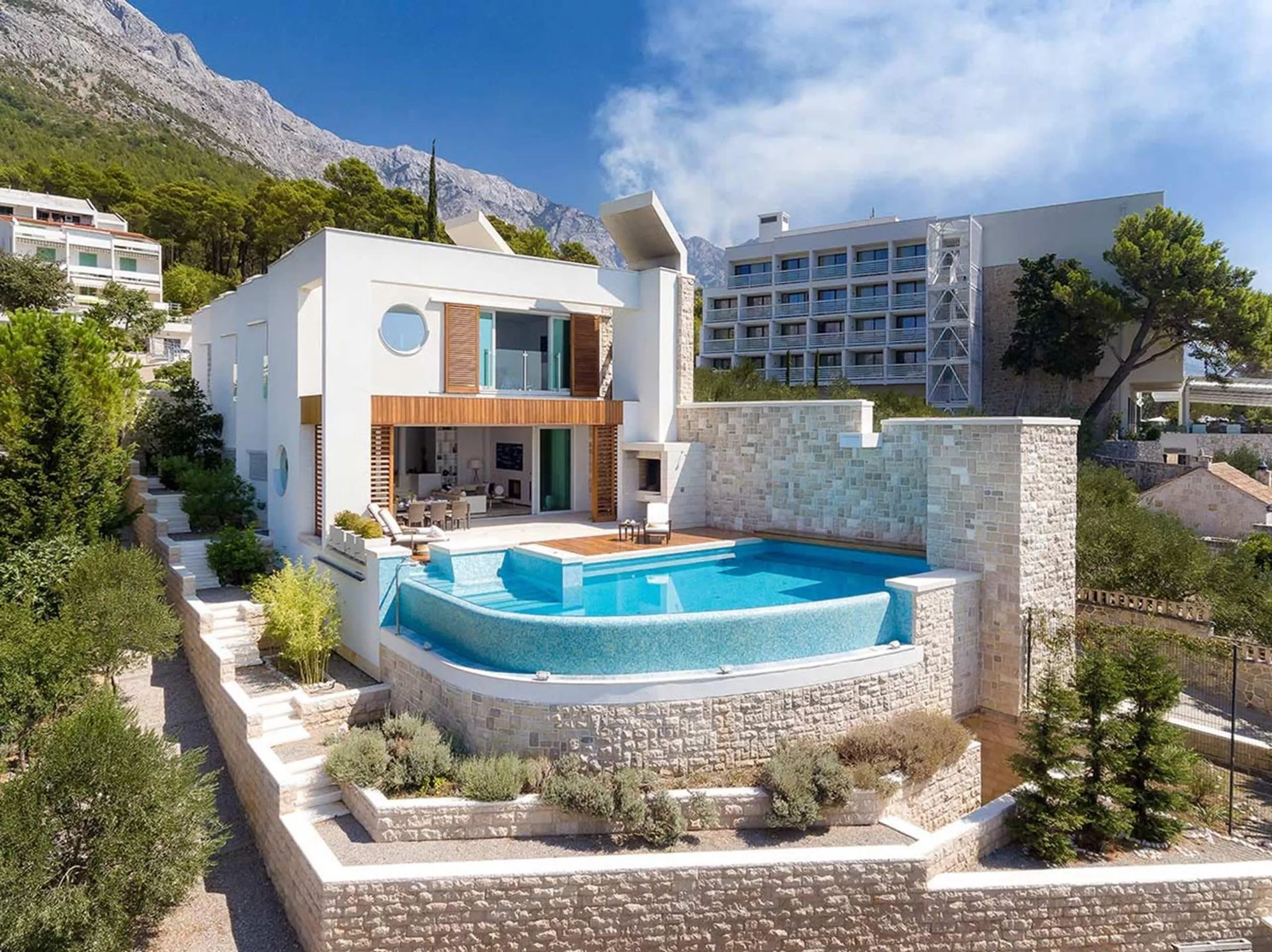 Inspiring Beachfront  Villa with Private Heated Pool & Oceanfront Views, Brela