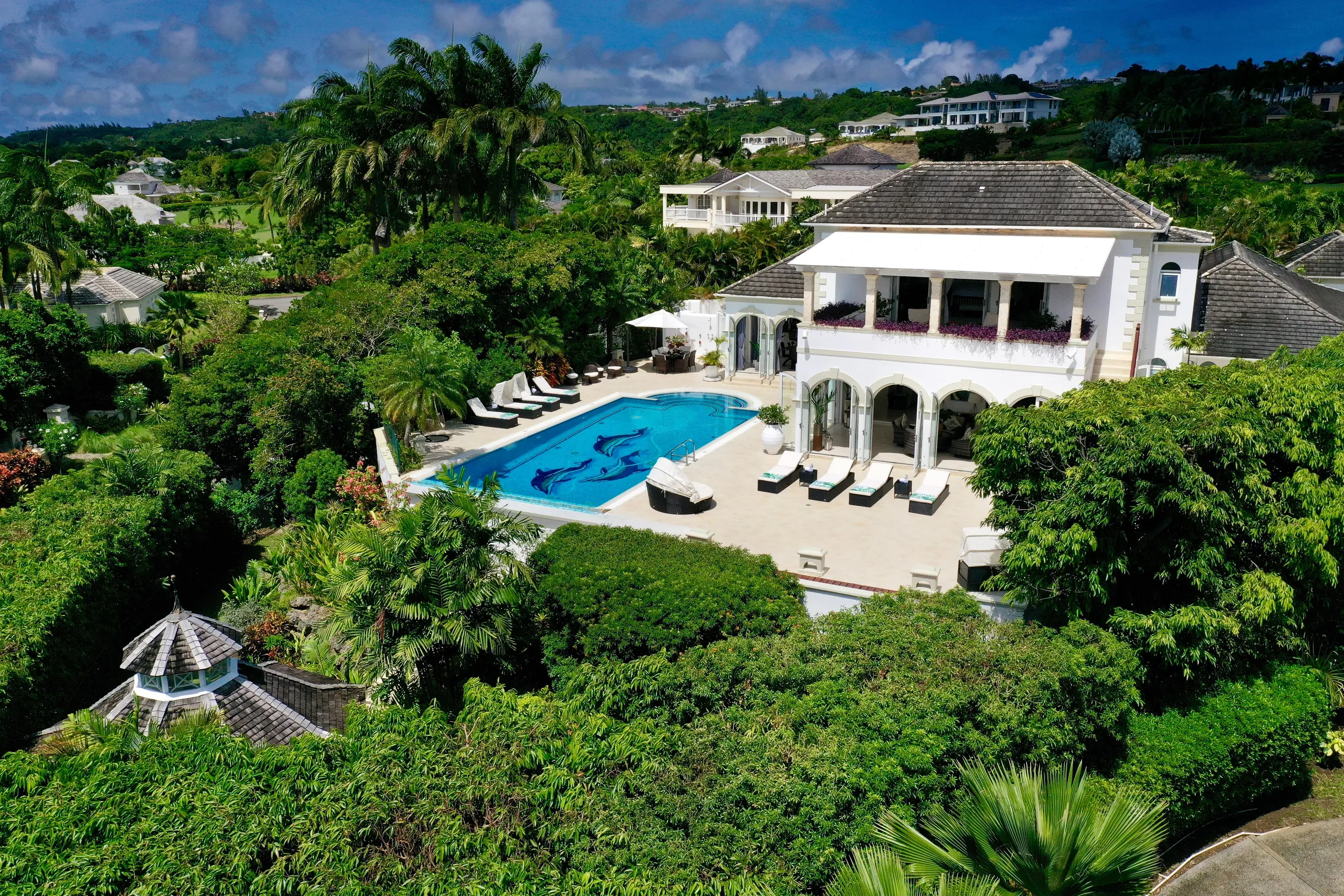 Barbados Traditional Grand Estate Large Private Pool and Golf Course Access — photograph 12