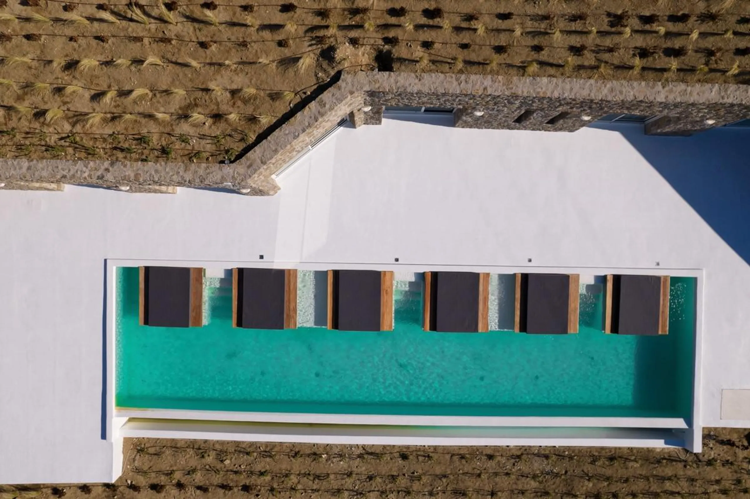 Exquisite Ftelia Villa with Invigorating Pool — photograph 4