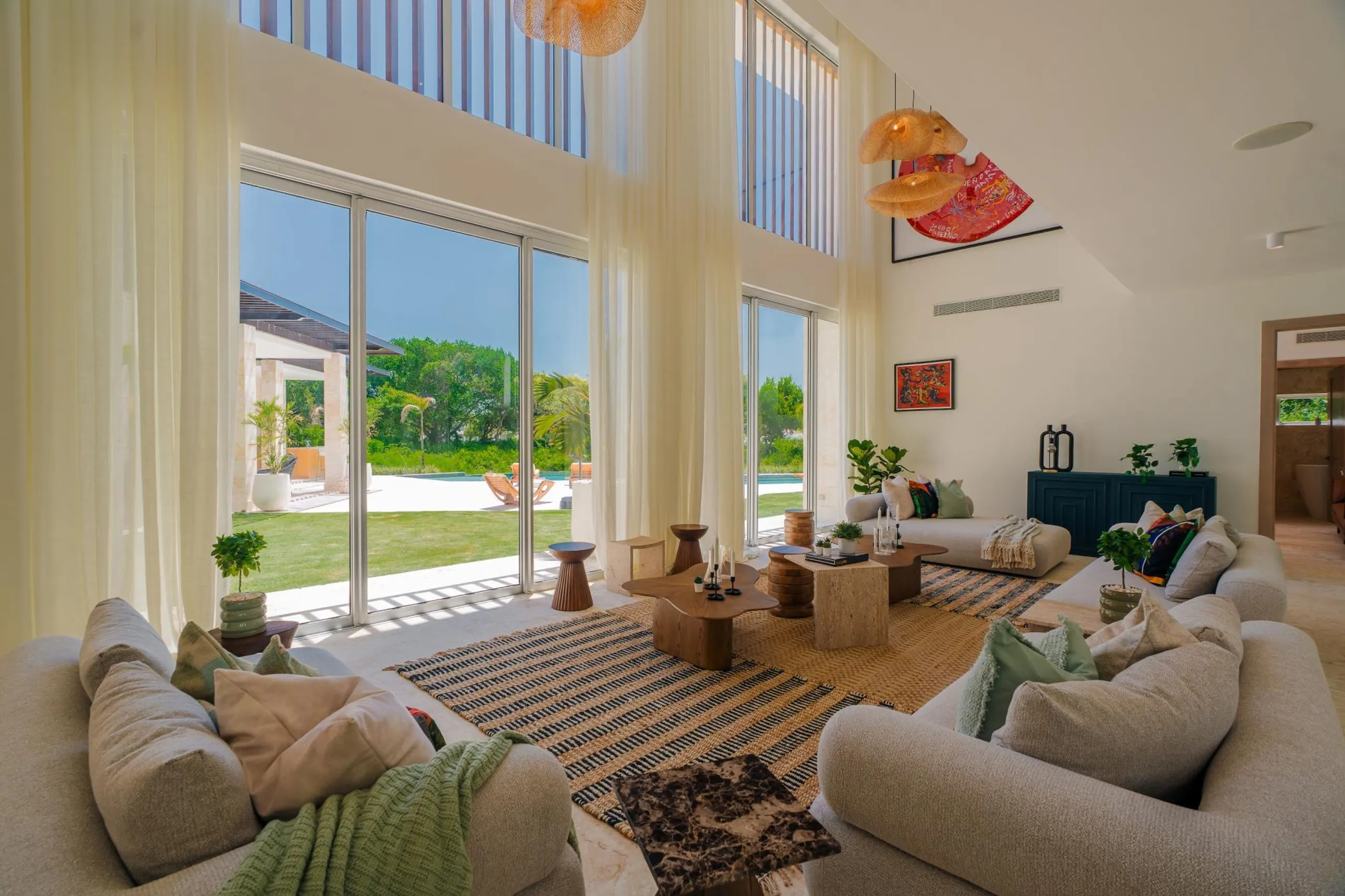 Modern 6BDR Golf Front Villa with Private Pool and Heated Jacuzziz — photograph 5