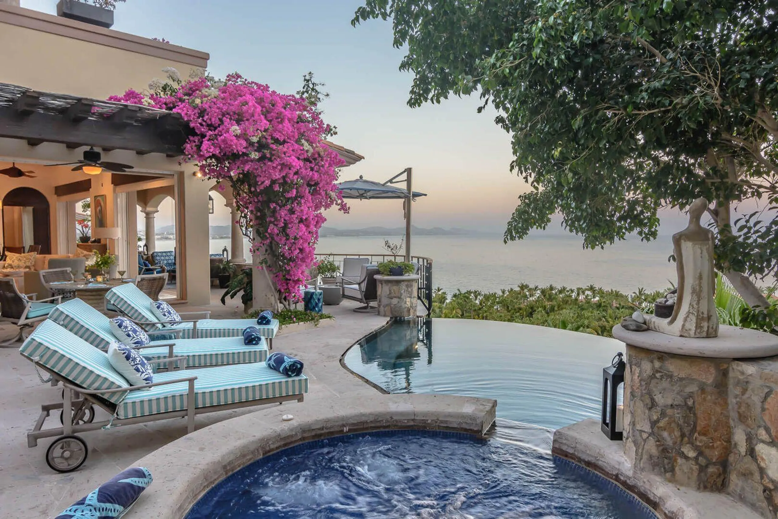Spectacular Views in Villas del Mar, Villas Del Mar