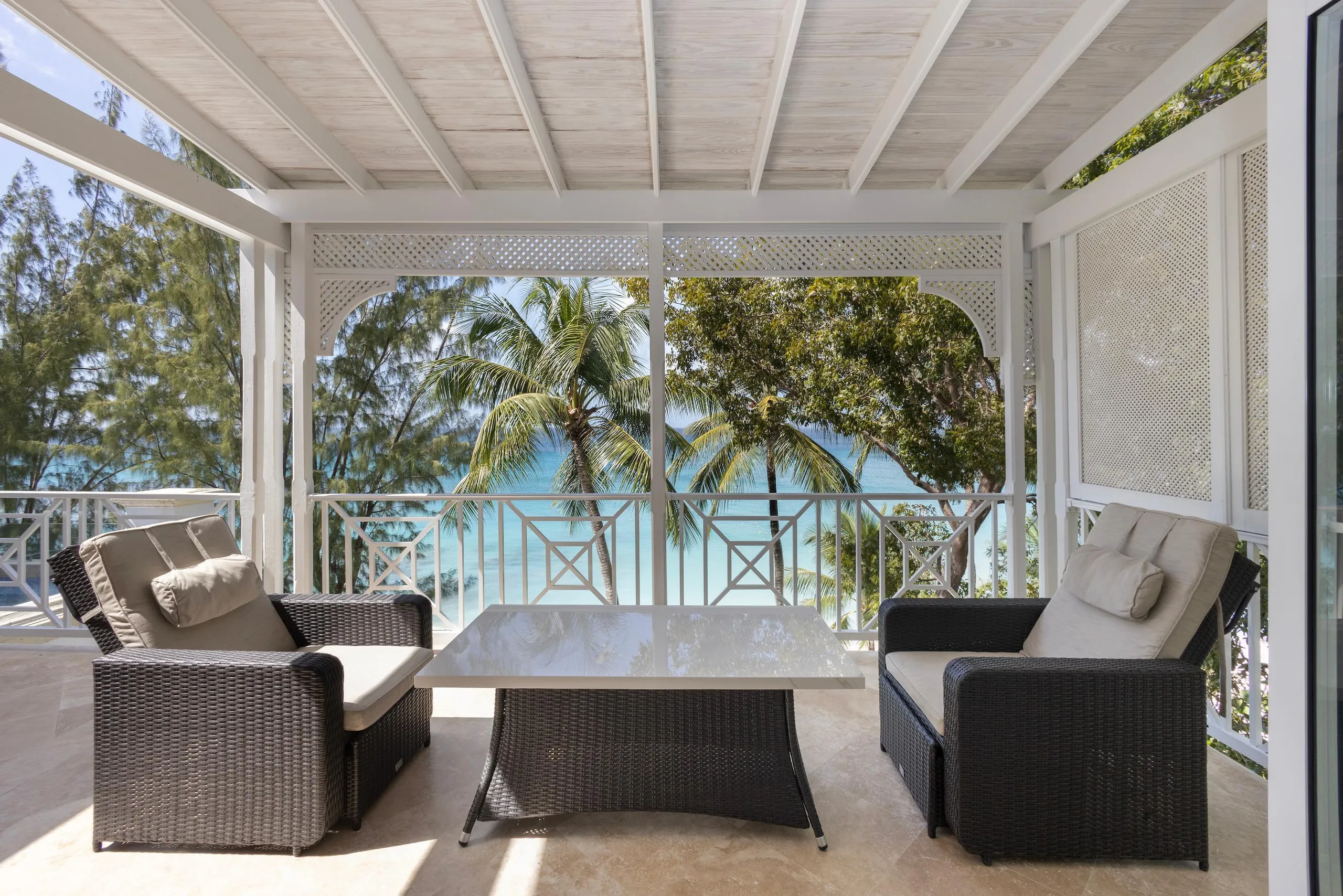 Barbados Airy and Spacious Beachfront Property with Caribbean Sea Views — photograph 6