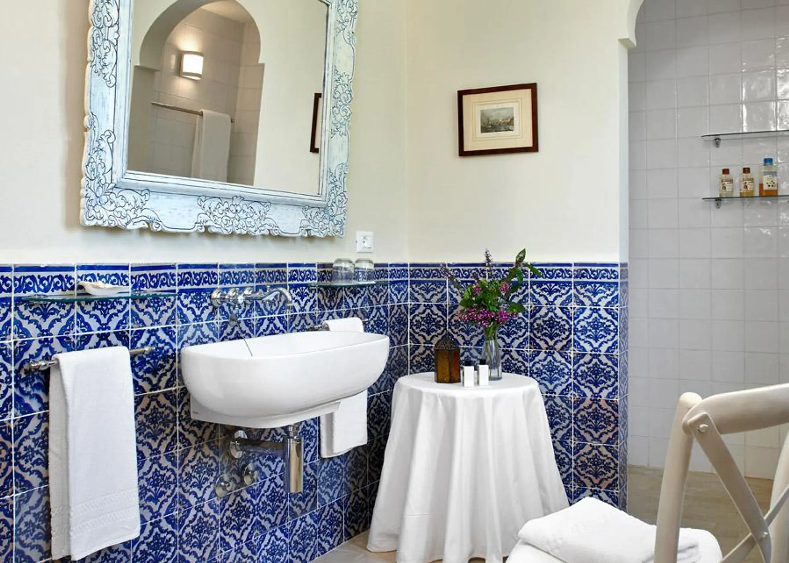 Sensational Sicily Villa with Private Pool and Lush Vineyard Views — photograph 12