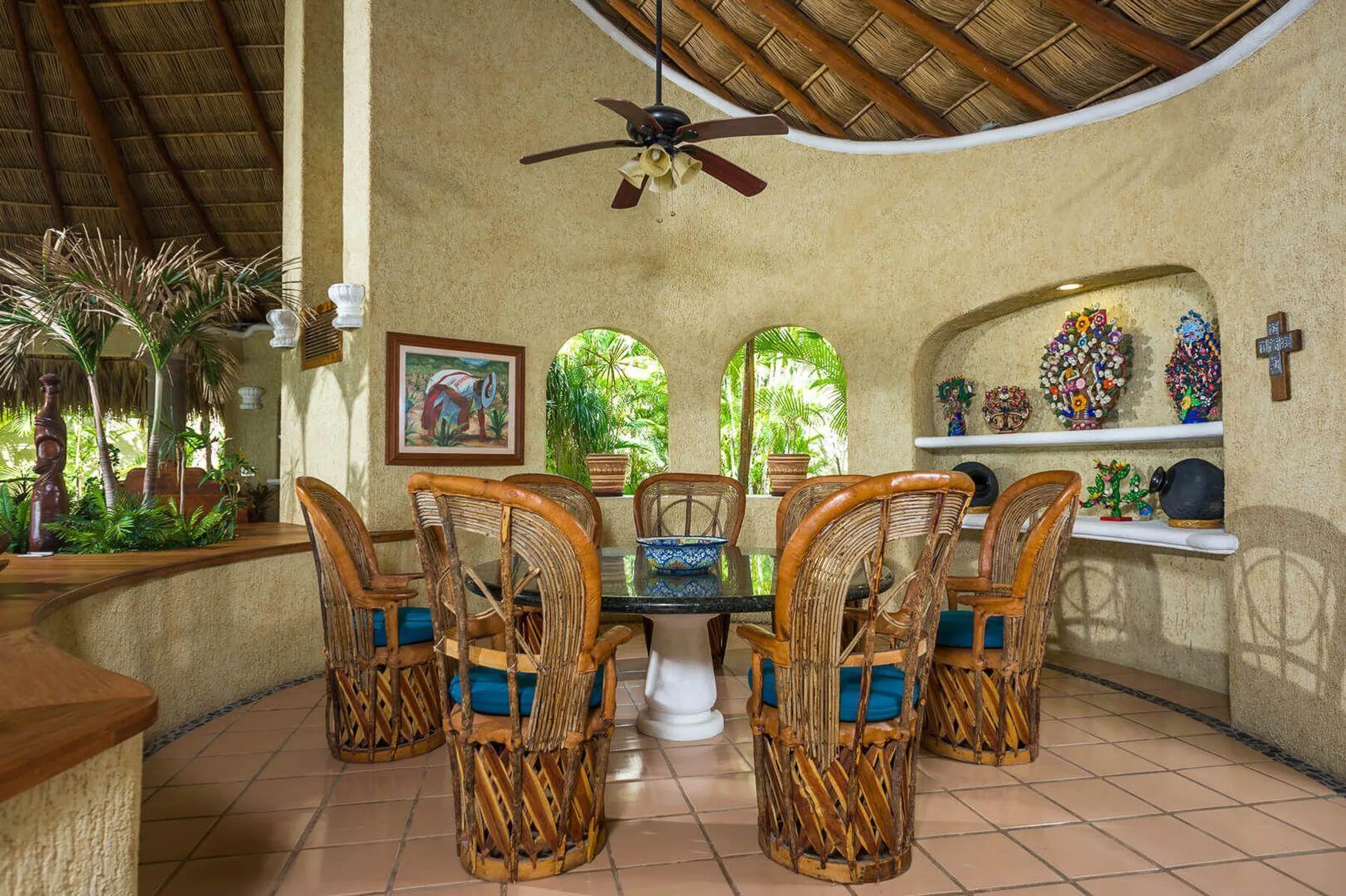 Gorgeous Playa El TuleLuxury Beachfront Compound with Private Pool — photograph 12