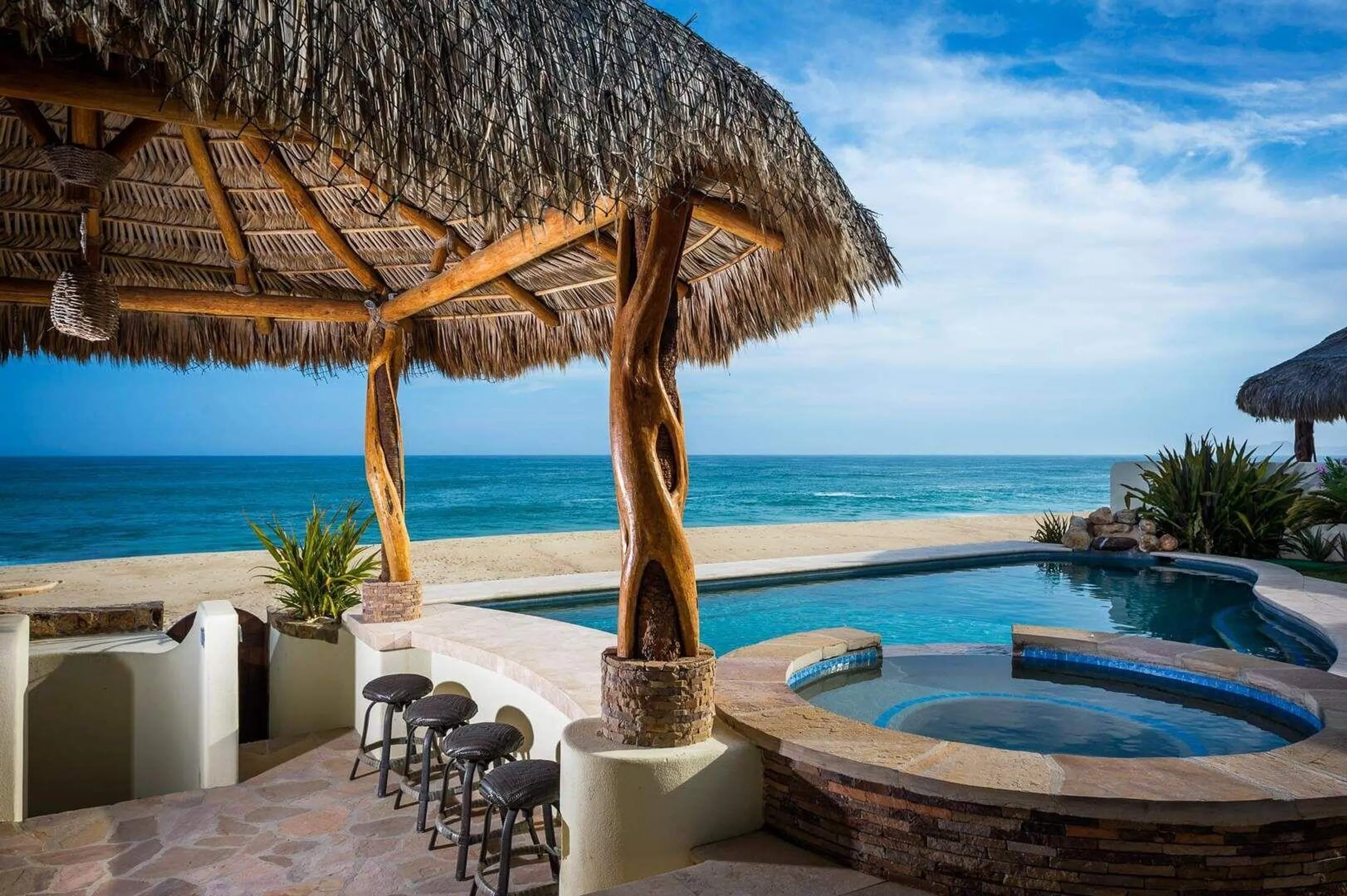 Beachfront Elegance Luxury Villa in Los Cabos — photograph 3