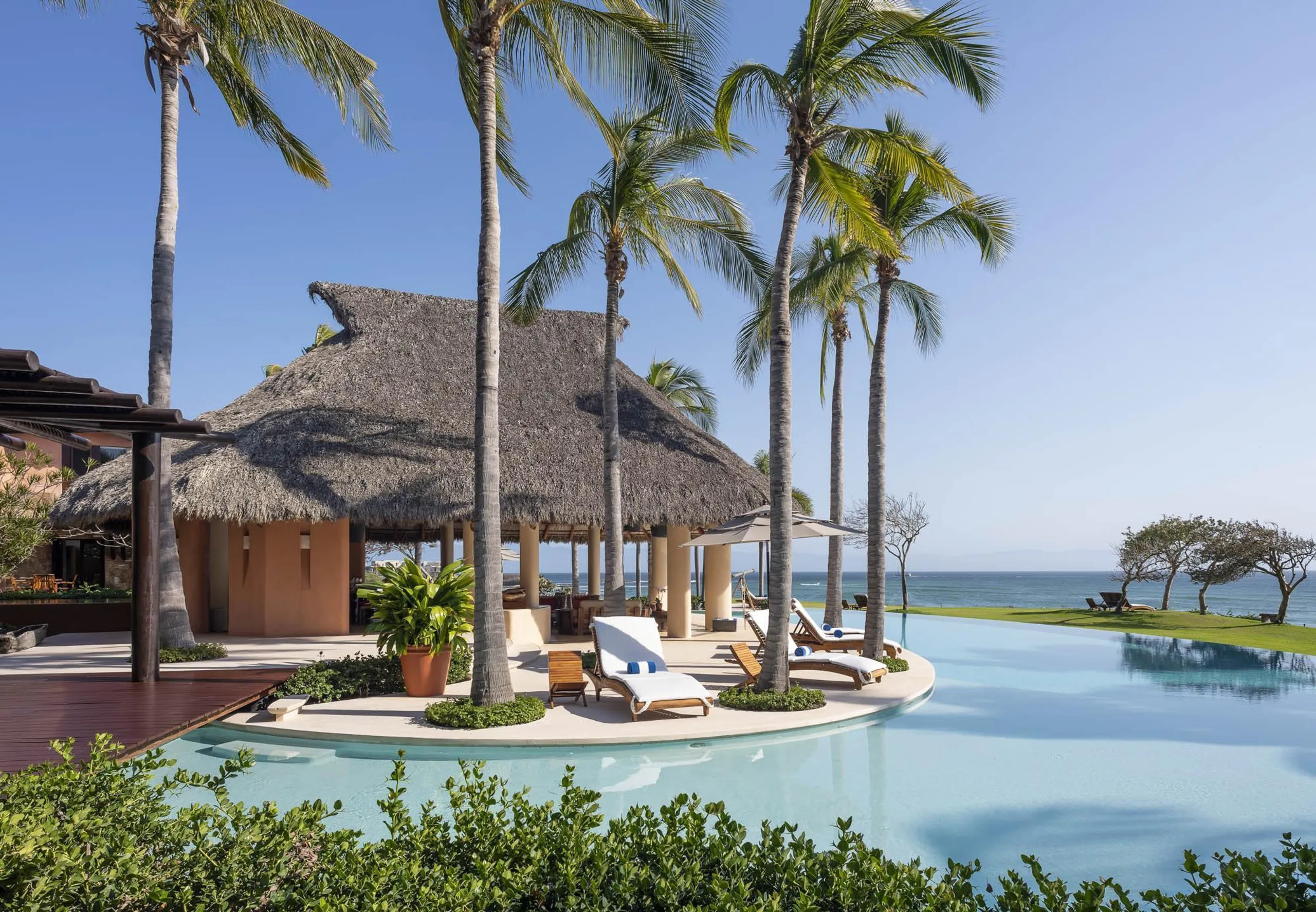One-of-a-Kind Punta Mita Beachfront Oasis with 160 Foot Infinity Edge Pool Overlooking the Ocean, El Banco