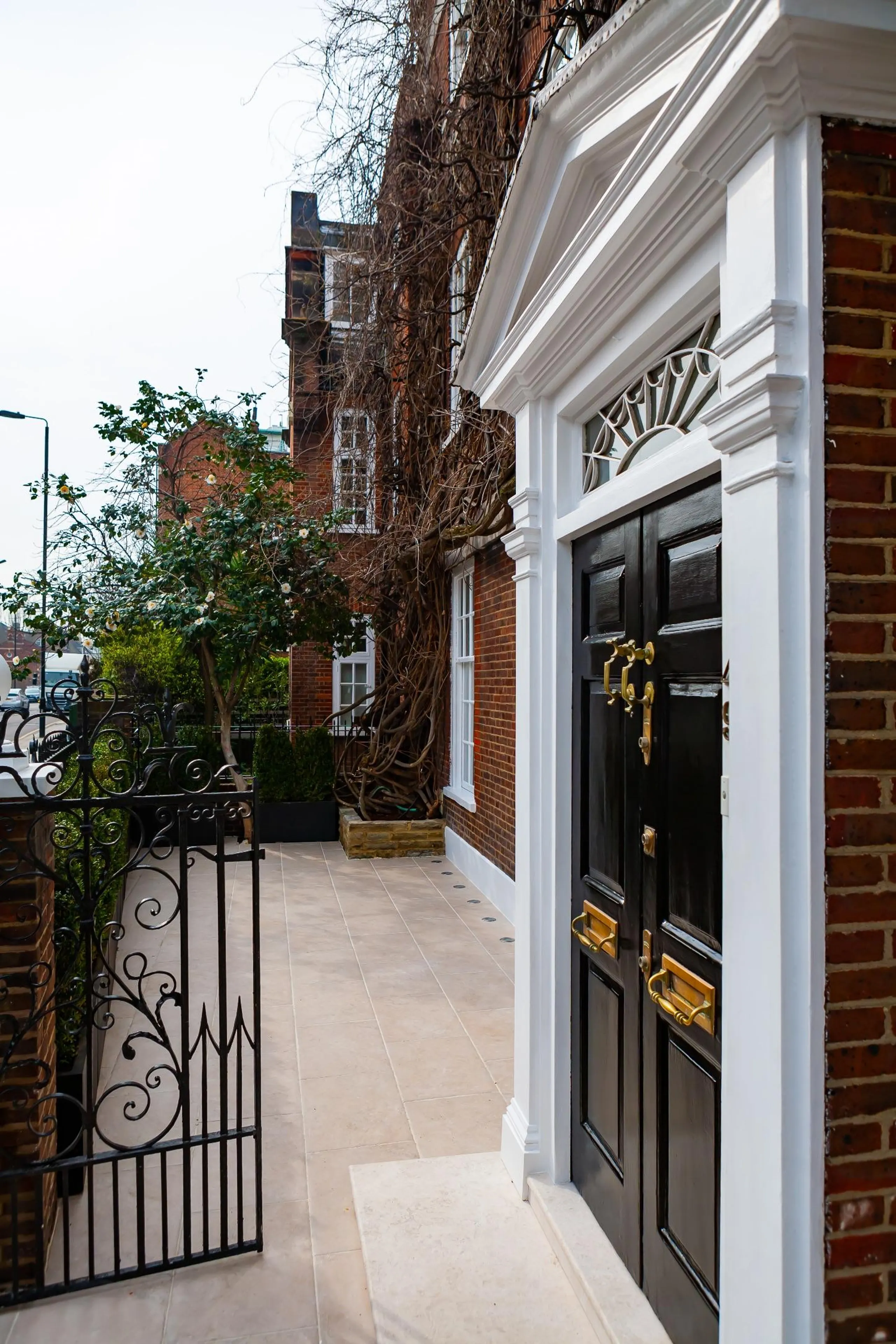 King's Court Cheyne Estate in the Heart of Chelsea — photograph 8