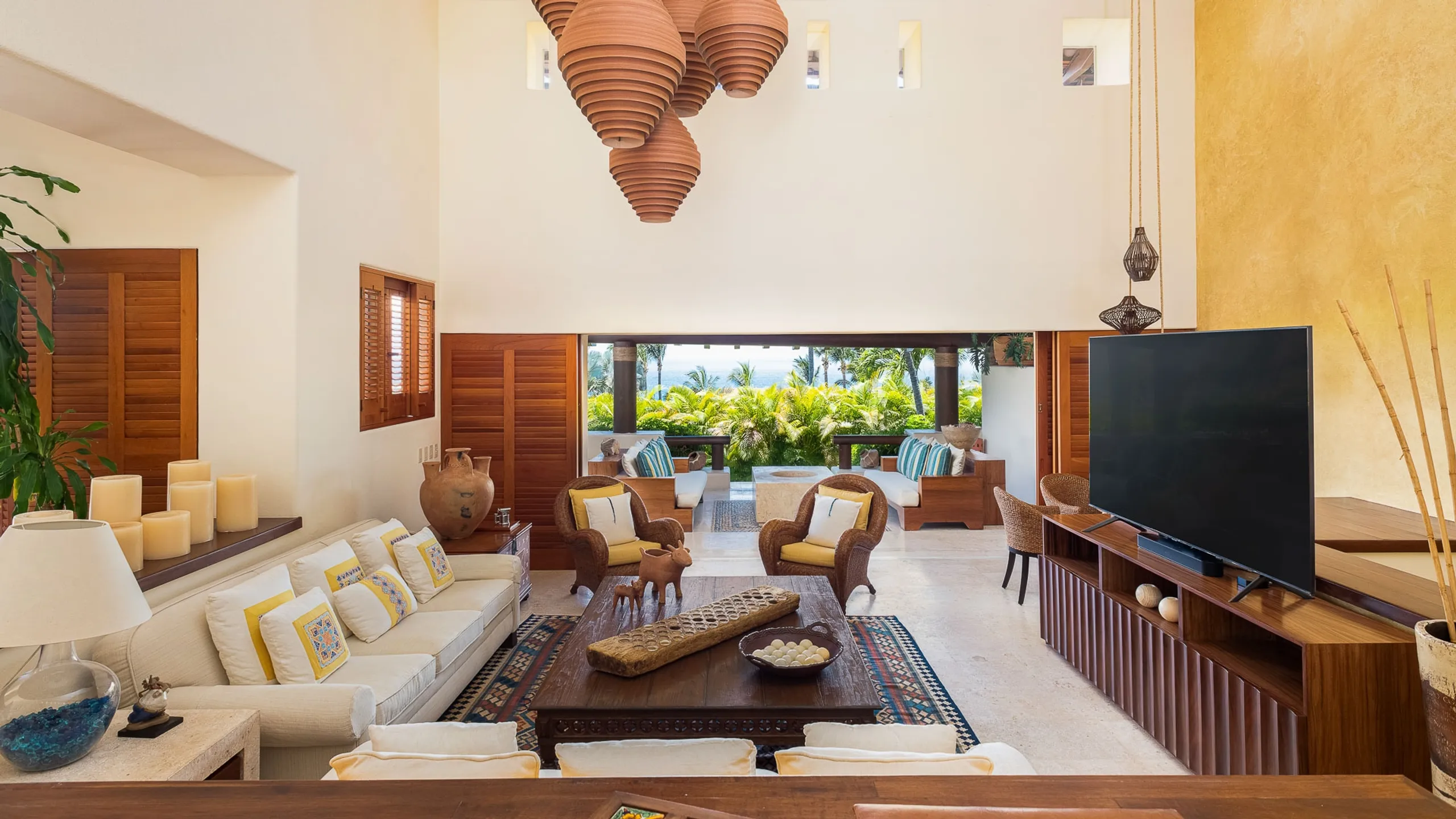 Exquisite Four Seasons Punta Mita Villa with Heated Pool, Jacuzzi & Ocean Views — photograph 6