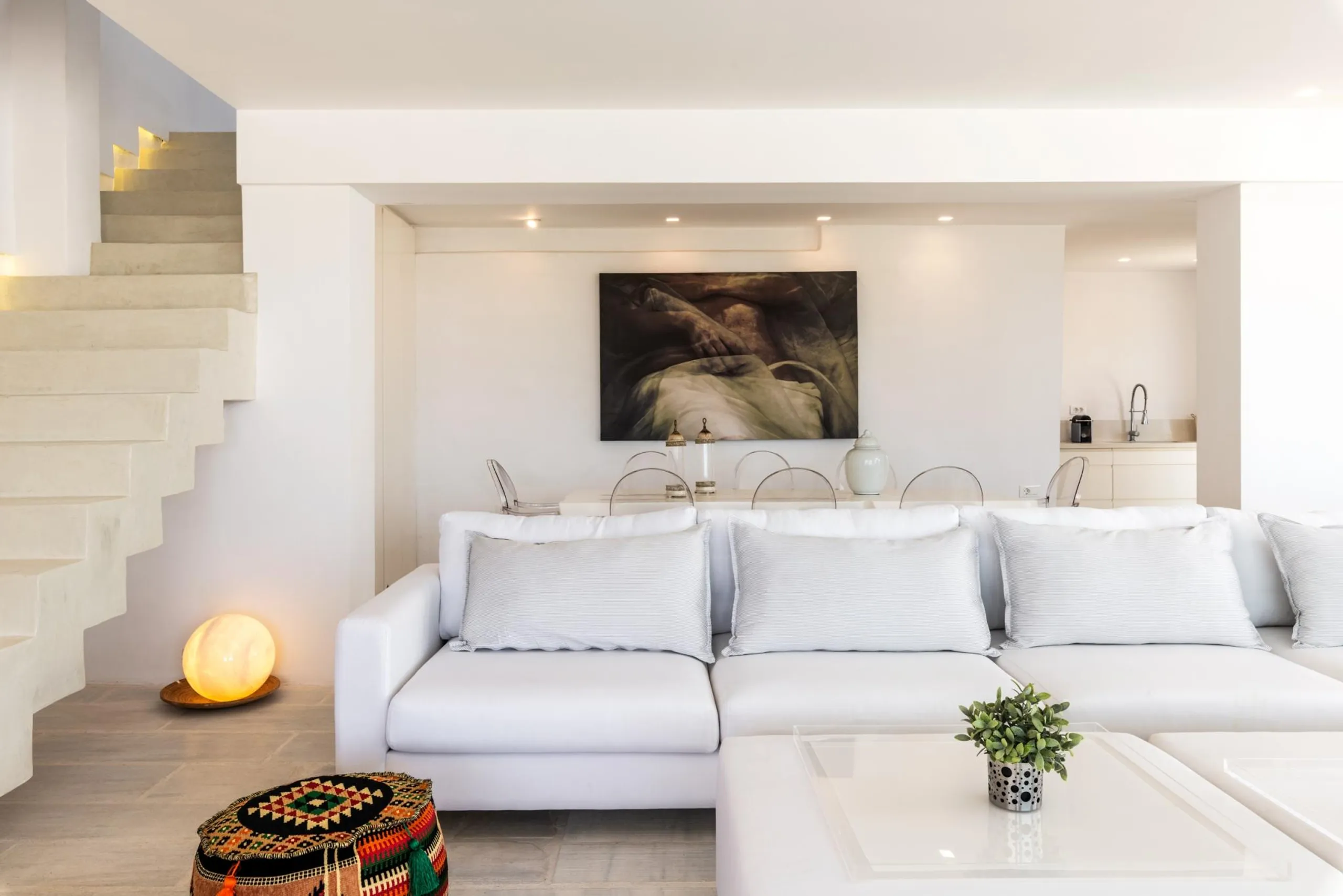Noble Mykonos Estate with Private Pool and Stunning Views — photograph 10
