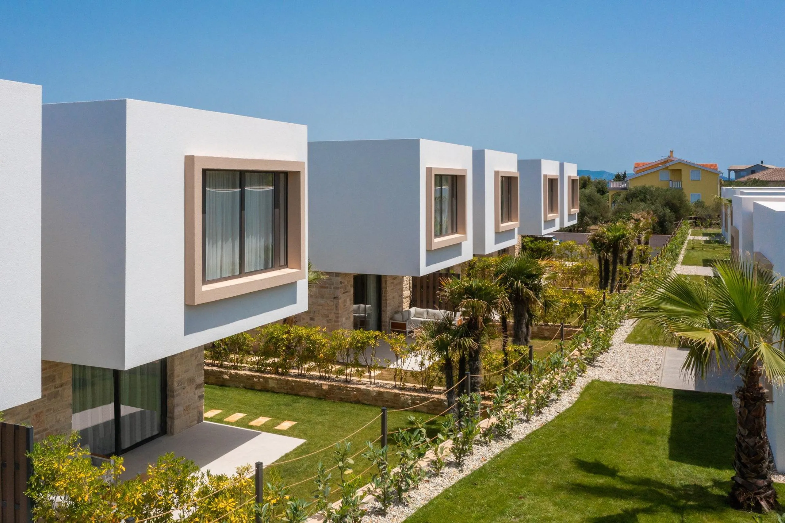 Fantastic Modern Villa with Private Pool and Sea Views — photograph 2