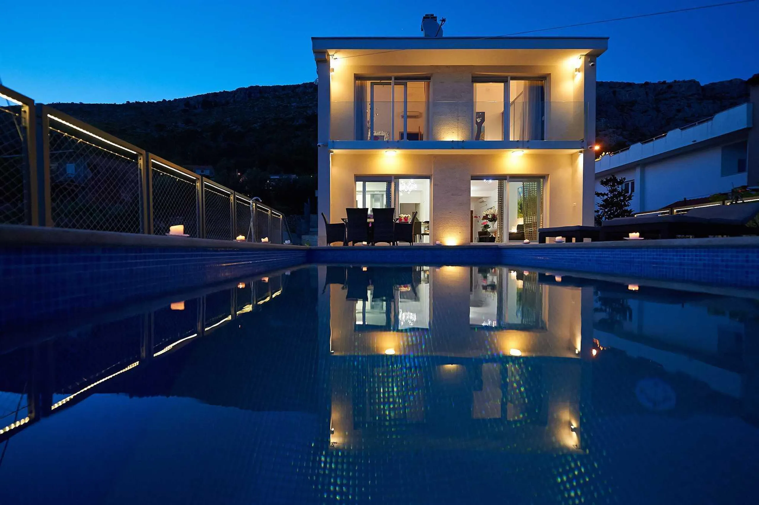 Opulent Villa with Infinity Pool, Saunas, Gym and Panoramic Sea Views, Split