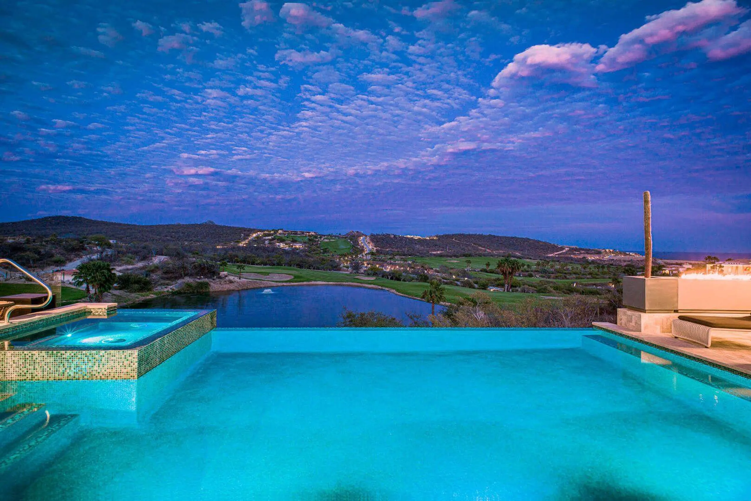 Puerto Los Cabos Luxury Villa with Infinity Pool, Hot Tub and Panoramic Views — photograph 11