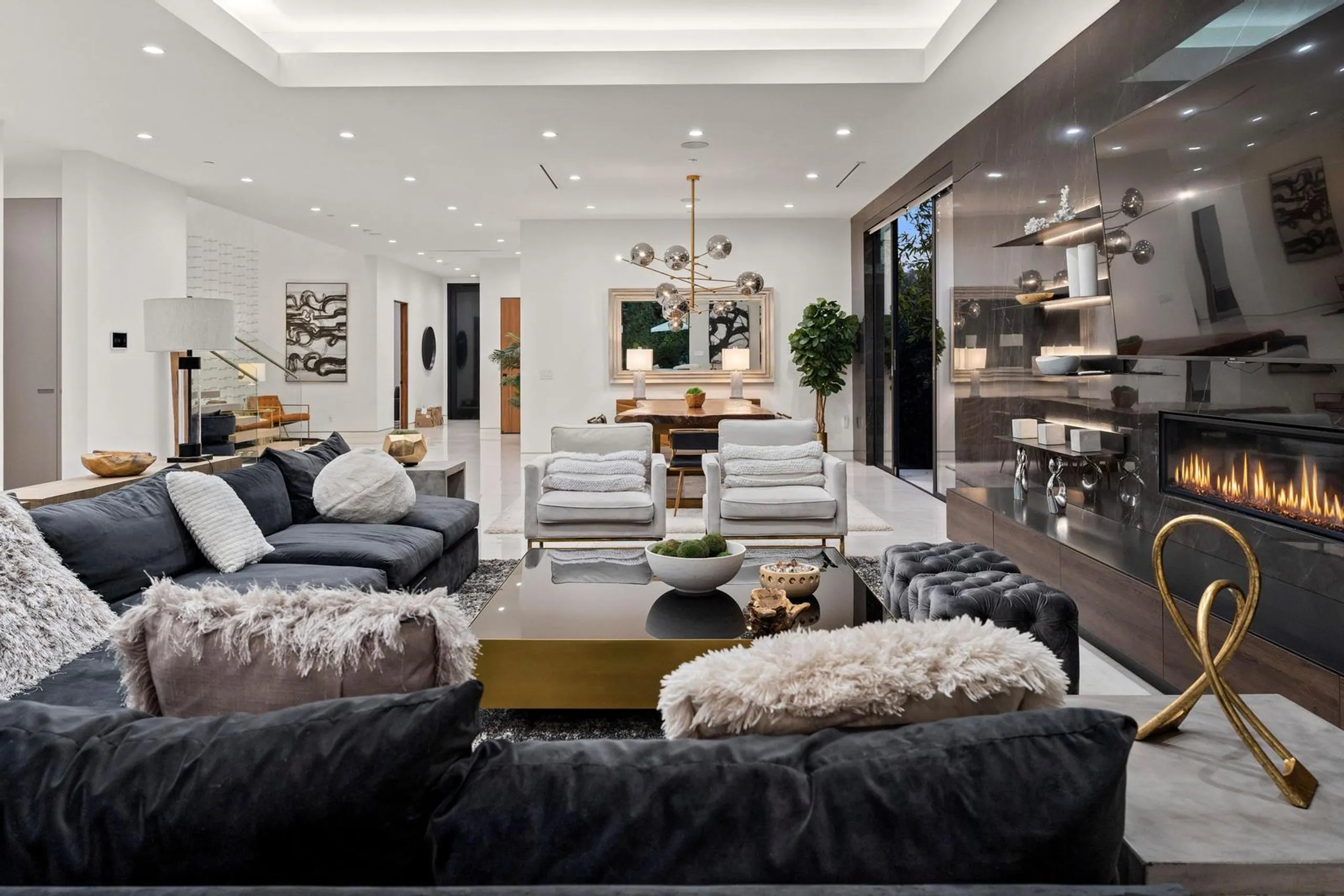 Chic West Hollywood Villa with Private Pool — photograph 3