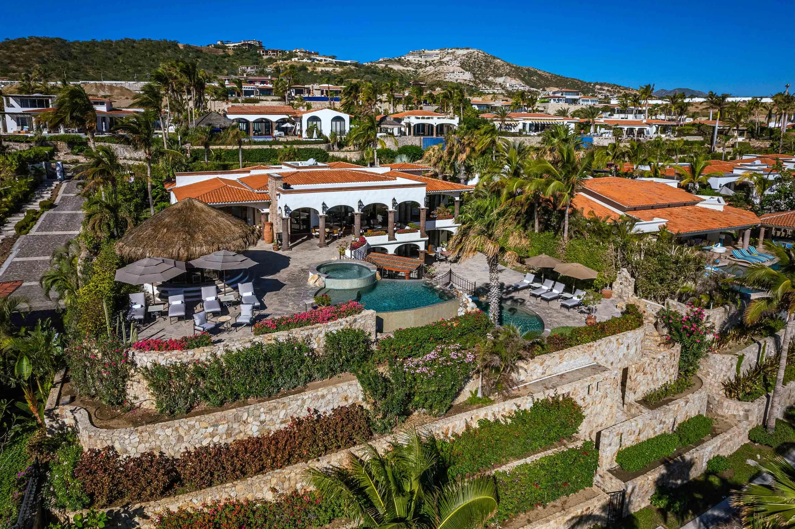 Ultra Luxury Caleta Tuscan Style Estate with Pool and Ocean Views, Caleta