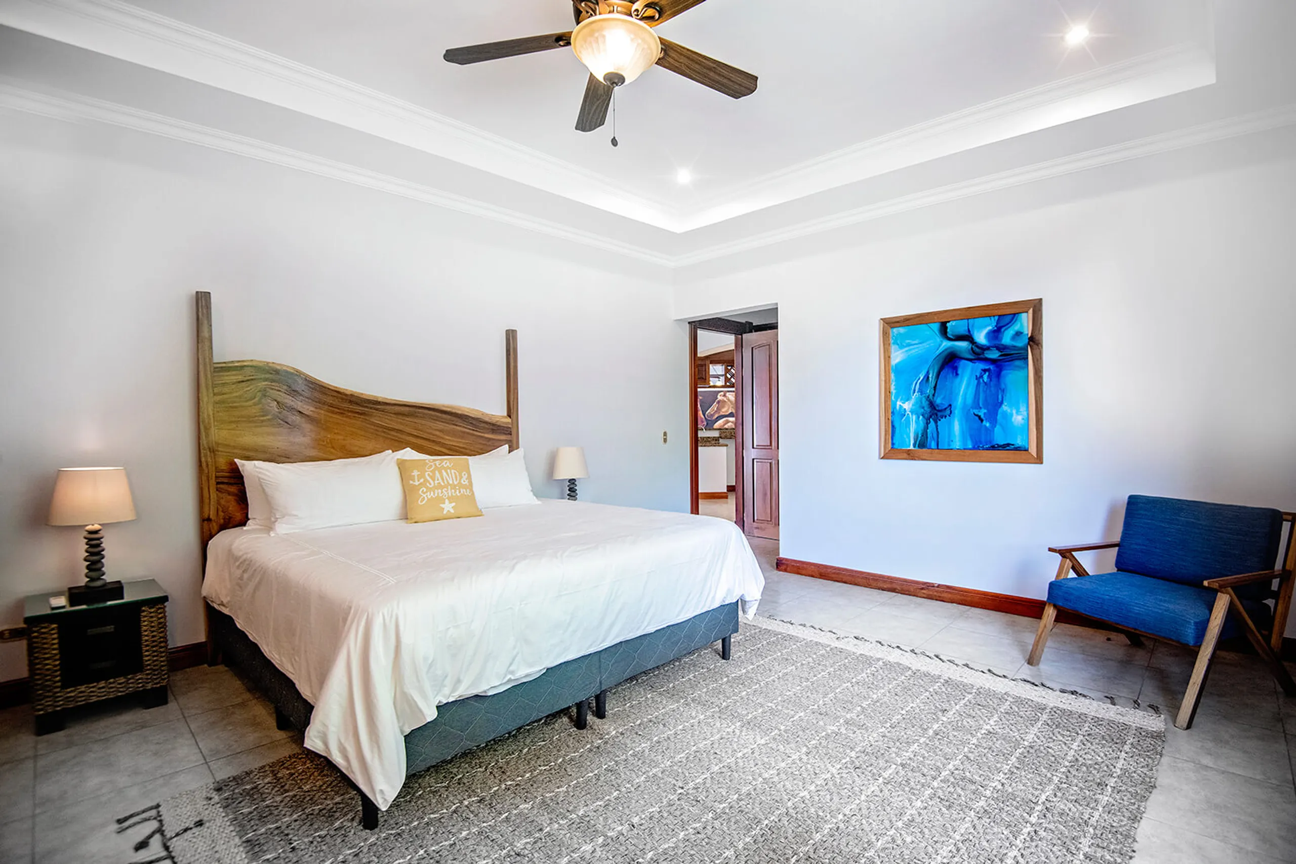Spacious Los Sueños Resort Villa with Private Infinity Pool, Jacuzzi , & Forest Views — photograph 8