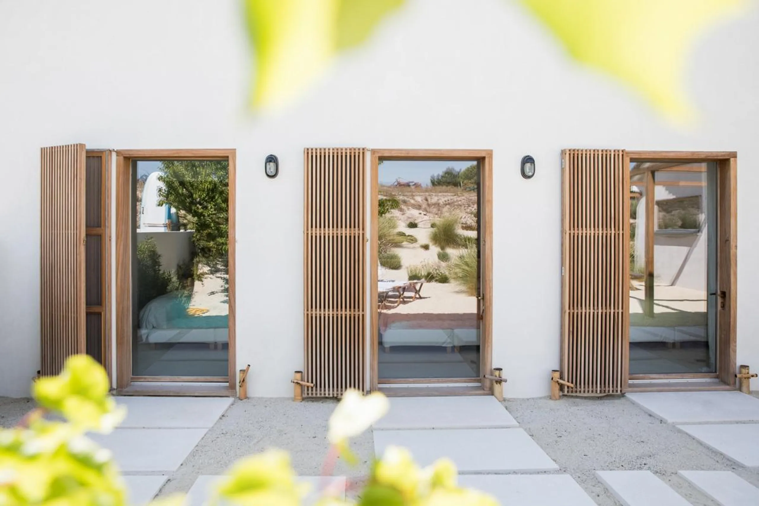 Airy and Spacious Contemporary Home in Comporta with Spacious Patio — photograph 5