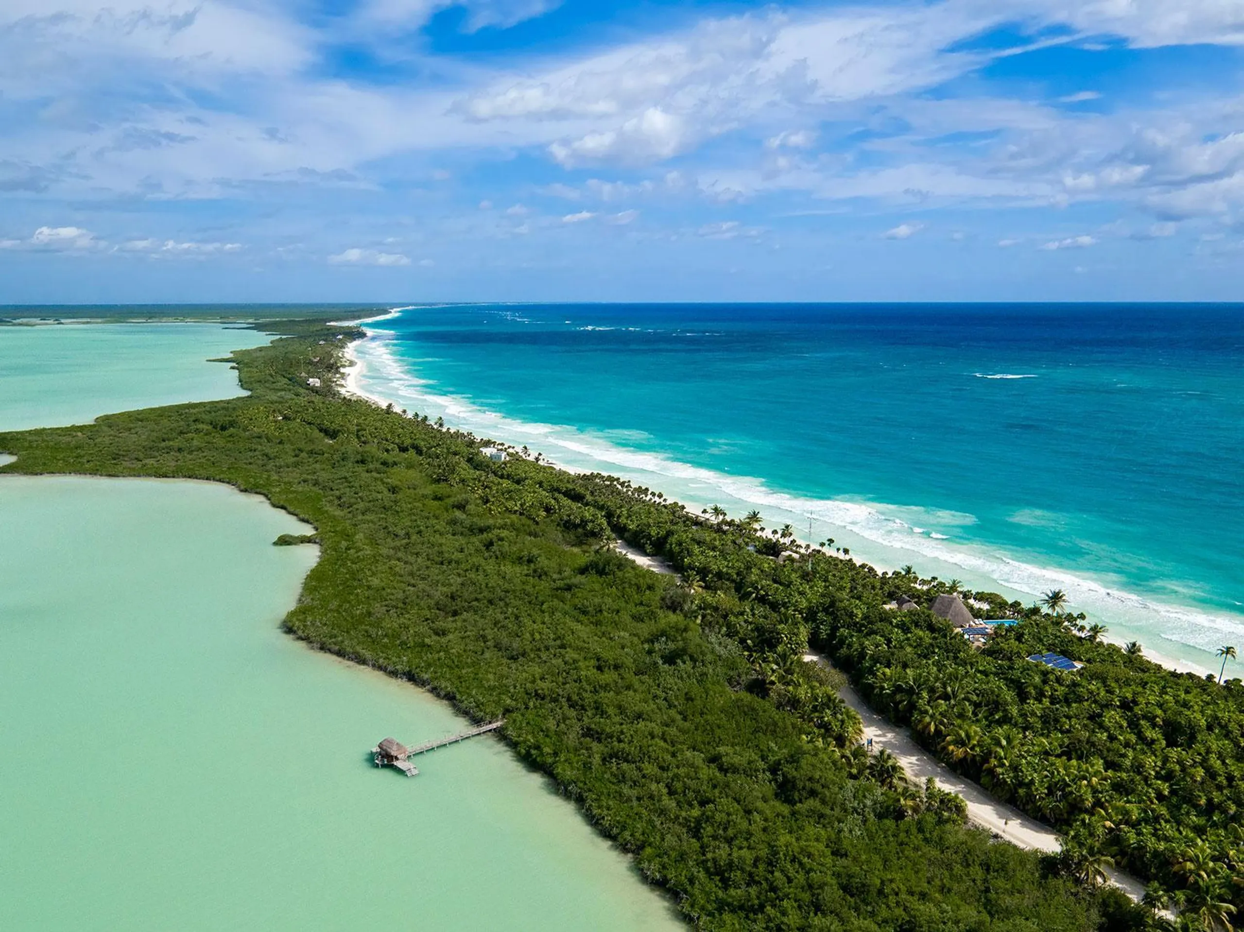 Contemporary Mayan Luxury with Private Pool and 100 Meters of Private Beachfront — photograph 11