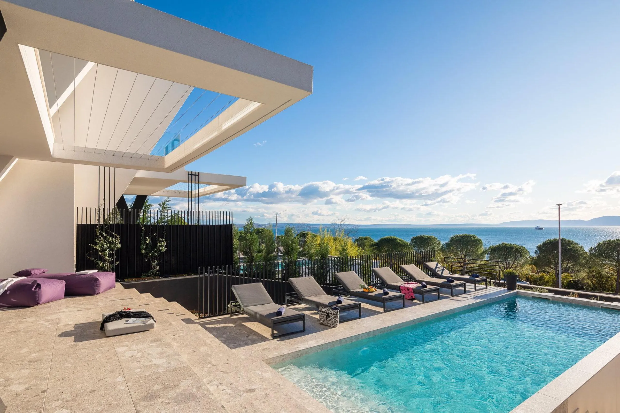 Breathtaking Villa Haven with Private Pool in the Heart of Kvarner — photograph 3